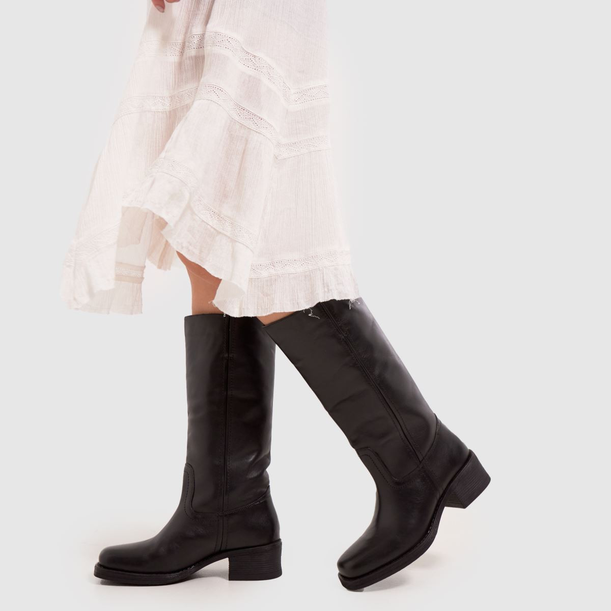 Womens Black schuh Damari Leather Pull On Boots | schuh | Schuh