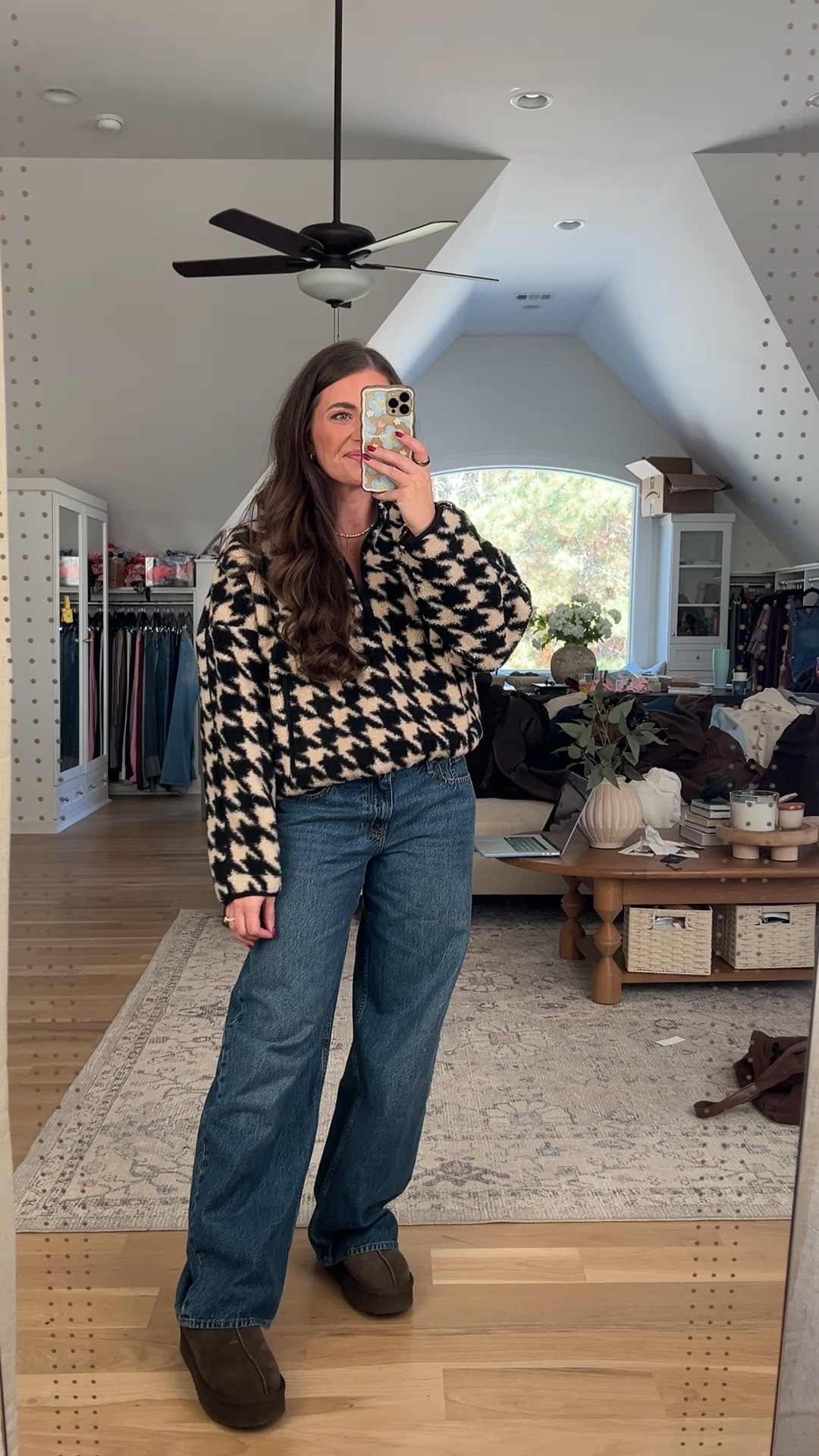 Abercrombie haul! 😍🫶🏼⭐️ 20%-50% off everything 🤩👏🏼 AND my code AFMORGAN stacks for extra 15% off!!! ⭐️ 

Sizing info:
I’m a true size 8/M & 5’5. My waist 29”, hips 40”, & bust 36.5”
•Jeans TTS - 29 reg in light knee destroy wash - my fave jeans ever & this wash is my fave - just restocked in all sizes!!! 🤩 & new ones - dark w raw hem • Baggy jeans “dark w bow embroidery”
•tees & sweaters all TTS - M 
•skort TTS - M
•sweatshirts all size L
•pajama pants TTS - M
•houndsooth 1/4 zip Sherpa sized up 1 to L
•athletic puffer jacket & dress coats TTS - M
•workout clothes & zip hoodie TTS - M 
•dresses TTS - M reg length


Abercrombie haul! 😍🫶🏼 ordered some new jeans, dresses, & outfits for the holidays and OMG! everything is on major deal already for Black Friday!!! ⭐️ 20%-50% off everything 🤩👏🏼 AND my code AFMORGAN stacks for extra 25% off!!! ⭐️ if you’ve never tried their jeans they’re truly top tier 🤌🏼 my faves just restocked!!! 👖 this haul is SO GOOD OMG!!!! Got some new washes & the embroidery tho!!! 🎀 & the prettiest holiday dresses. 🎄 this is the one I’m wearing for our family photos & it’s STUNNING!!! 🙌🏼 & the Christmas PJs + the little Christmas snoopy tee! 😍🥹 I cannot!! What’s your fave from this Abercrombie haul?! 👇🏼 🔗 Comment SHOP for the exact links for everything in this haul! 🔗 & Linking everything for y’all w sizing info on my LTK linked in my Instagram bio! 😘 
 

#abercrombiepartner #abercrombiehaul #abercrombie #liketkit @shop.LTK @abercrombie #momjeans #abercrombiejeans #widelegjeans #holidaydress #sweaterdress  #clothinghaul #oversizedtee #weddingguestdress #workoutoutfit #butterysoft #datenightoutfit #getdressedwithme #sizemedium

*Offer valid in stores and online from 11/24/2025-12/1/2025 in US/CA. Excludes clearance and gift cards. Online price reflects discount. *Use code AFMORGAN to get an additional 15% off everything in stores and online at checkout from 11/24/2025-12/1/2025 in US/CA. Excludes clearance and gift cards. See details online.

#LTKHoliday #LTKSaleAlert #LTKSeasonal