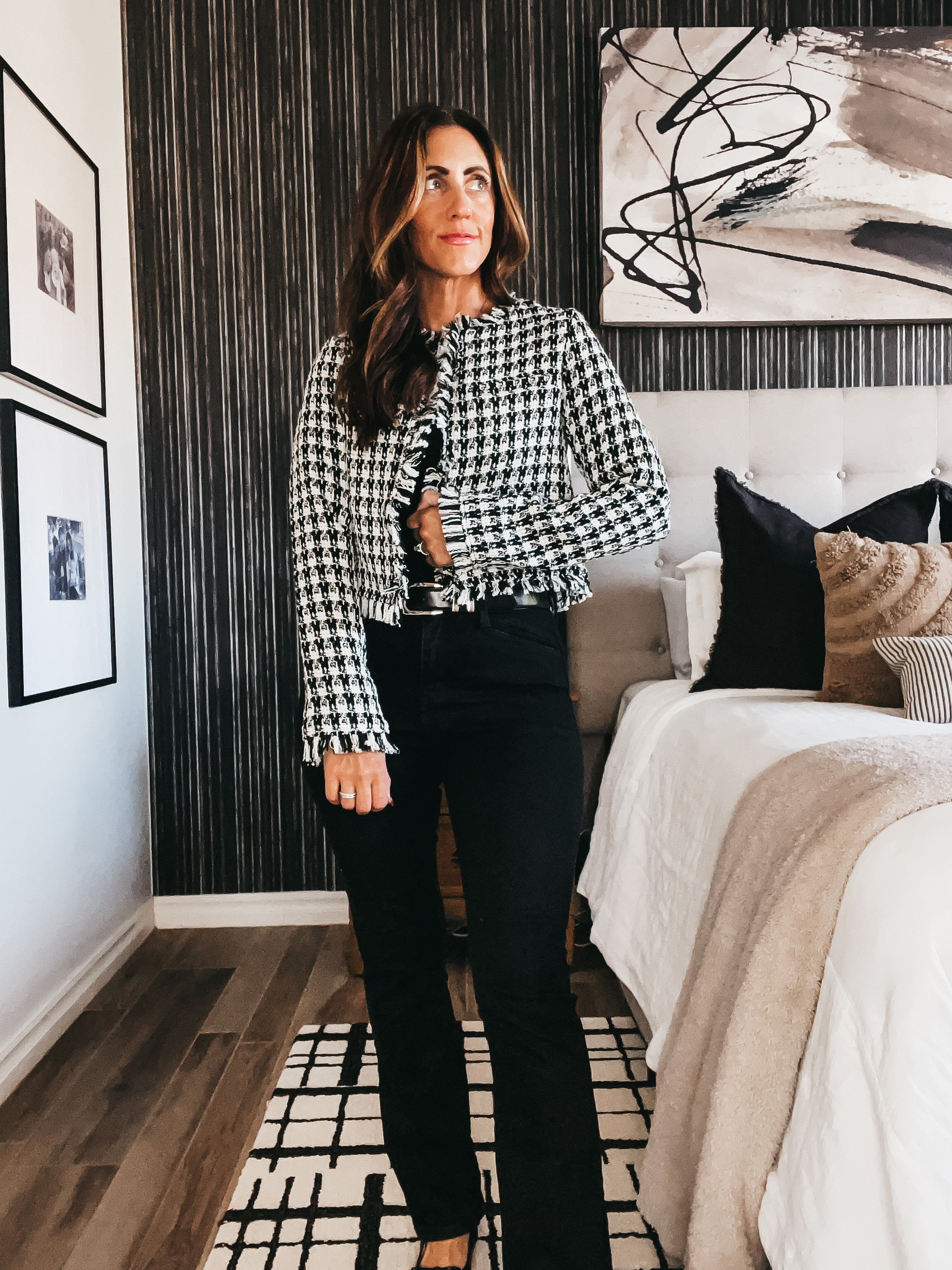 Tweed jacket with fringe! // perfect for fall & winter workwear outfit at the office! 

- wearing size 4 

Winter outfit idea, work outfit, office style 

#LTKFindsUnder50 #LTKWorkwear #LTKStyleTip