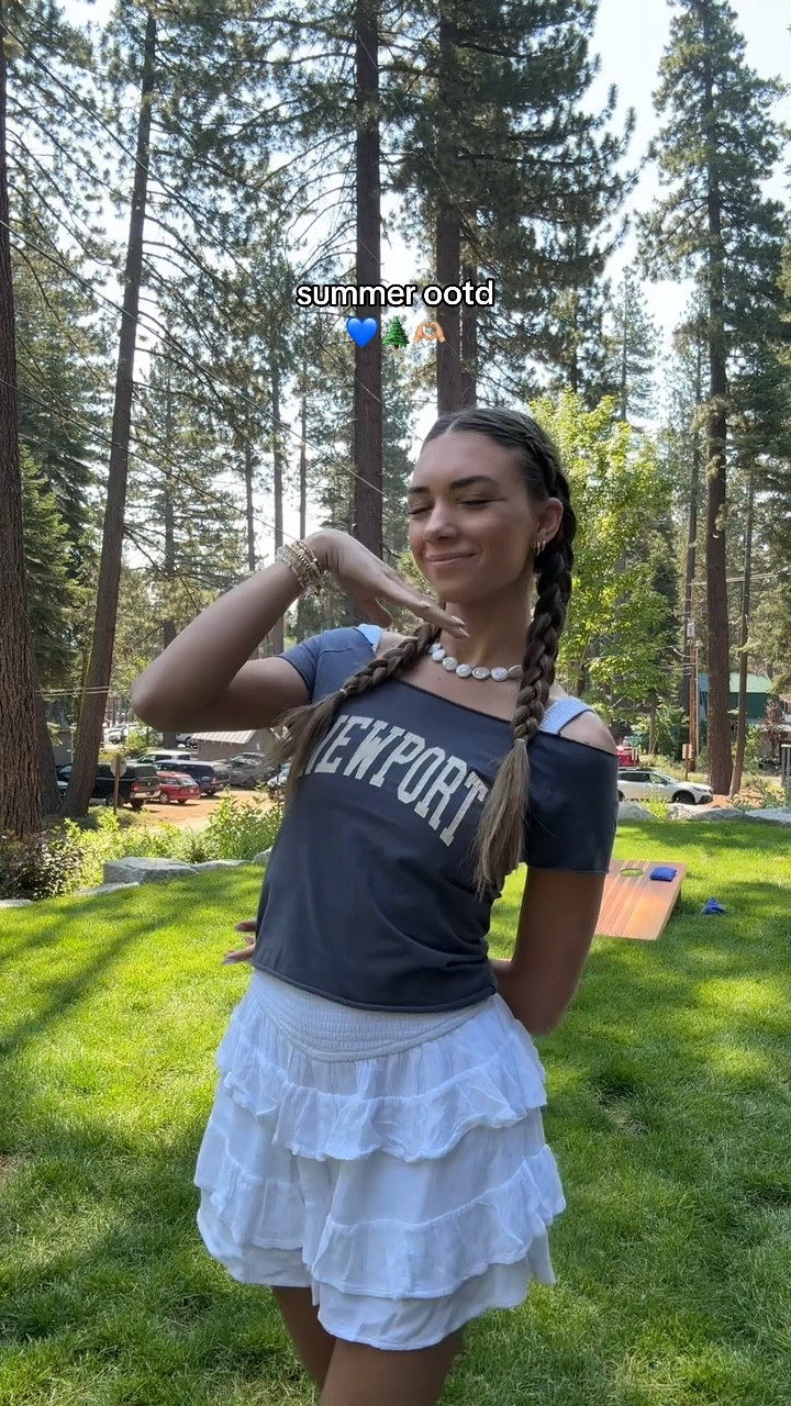 summer ootd:
top-brandy one size
skirt- XS
tank top- XS 
necklace- joiana jewelry 

#LTKSaleAlert #LTKFindsUnder50 #LTKSeasonal