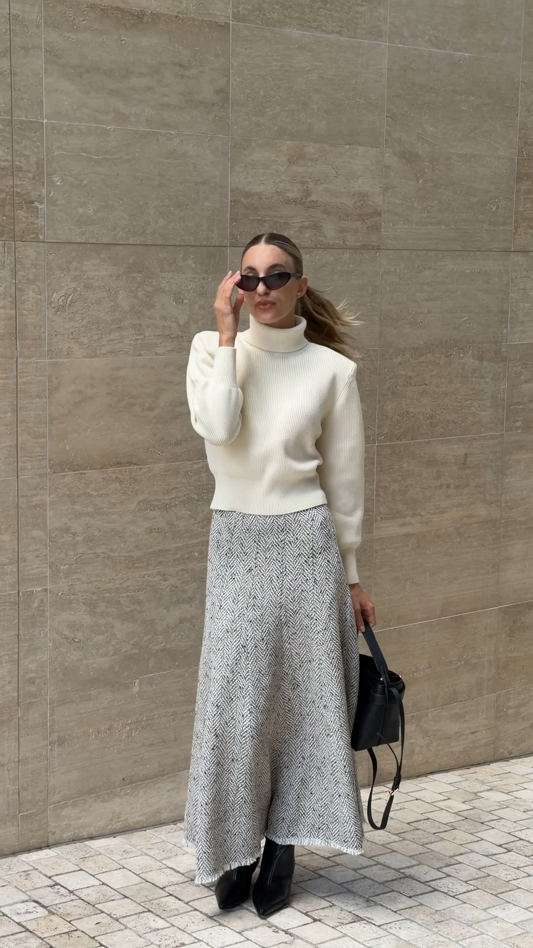 Wearing size XS in all pieces 😍

#LTKaustralia #LTKwinter #LTKworkwear