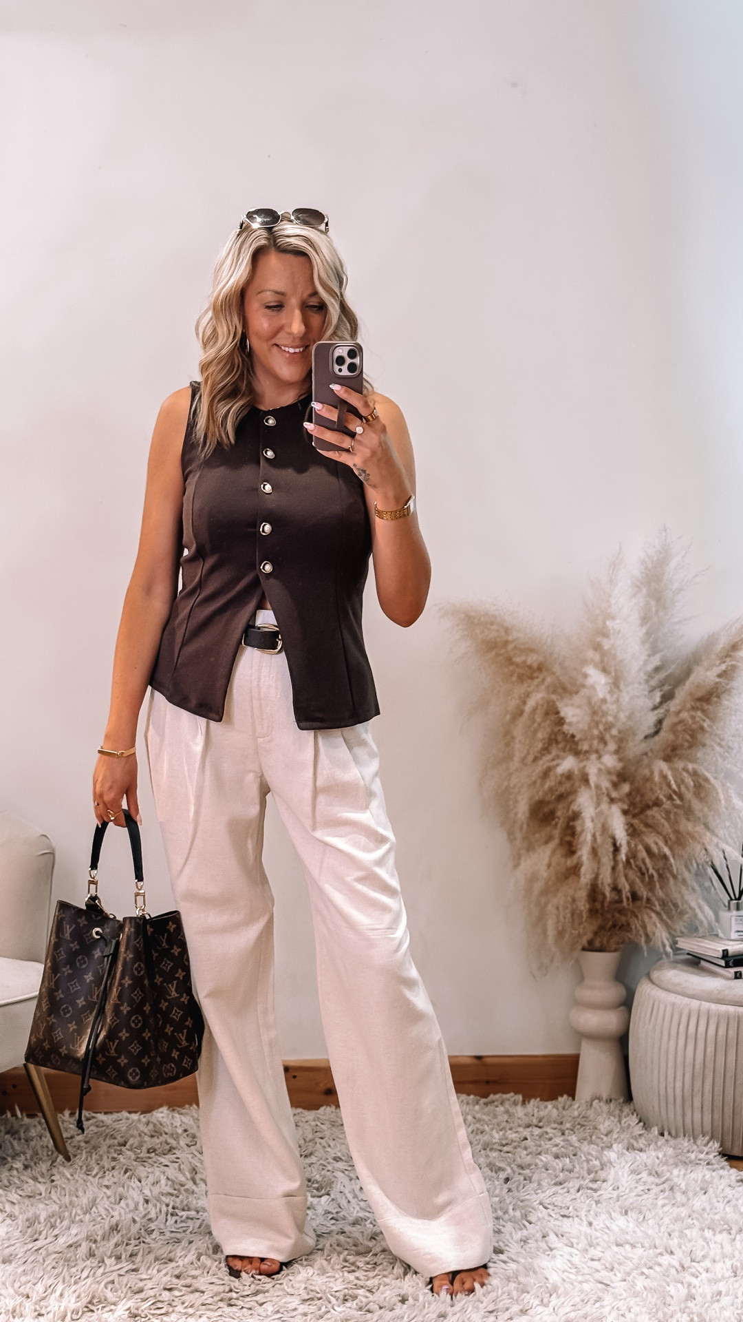 3 ways I’m styling these gorgeous linen trousers this summer ☀️

#LTKuk #LTKsummer #LTKeurope