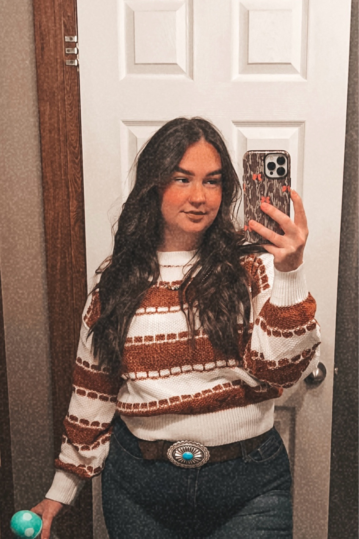 Large in the sweater 
14 in the jeans
XL in the belt
Size 8 boots

#LTKMidsize #LTKStyleTip #LTKHoliday