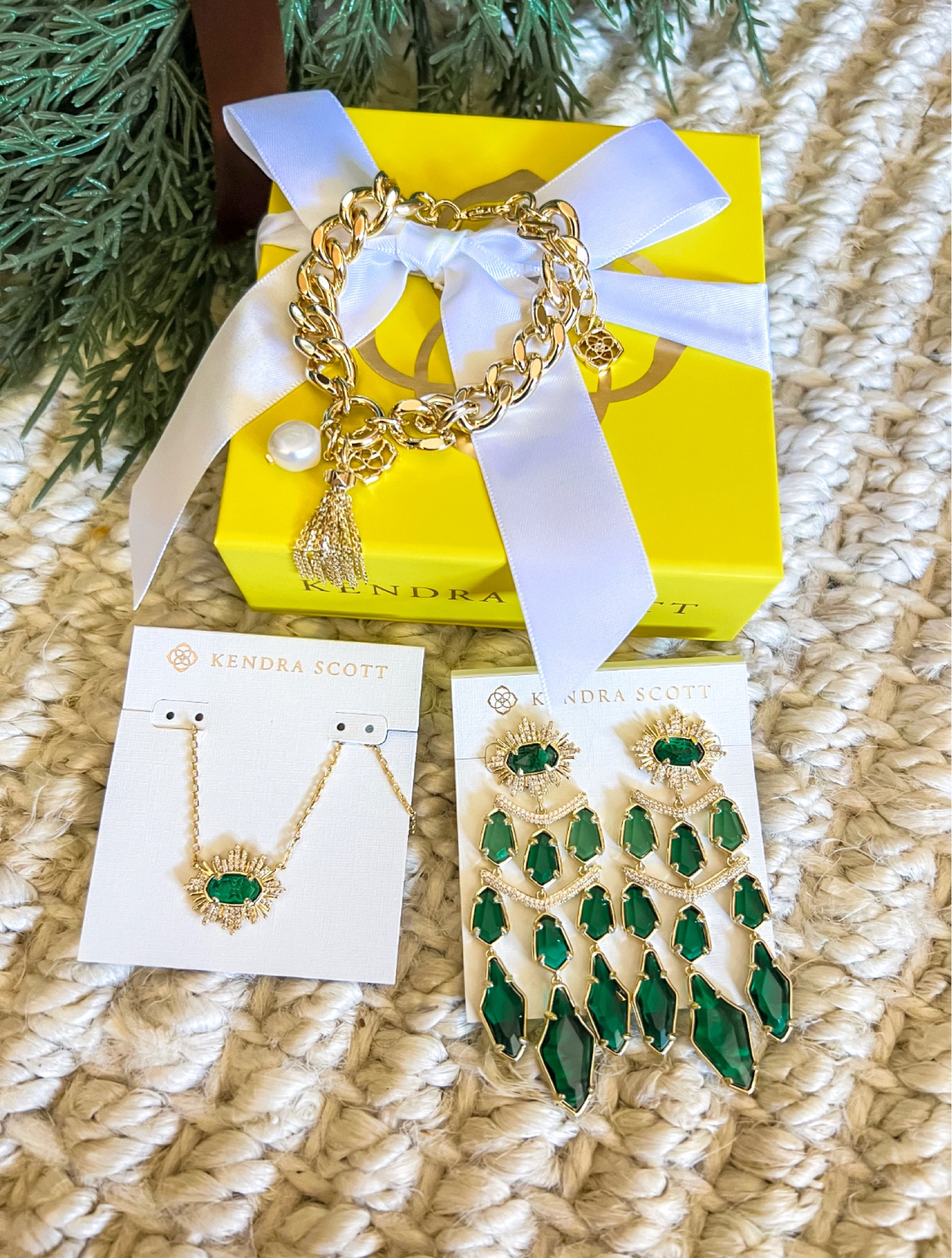 Holiday Kendra Scott  

#LTKHoliday #LTKGiftGuide #LTKSeasonal