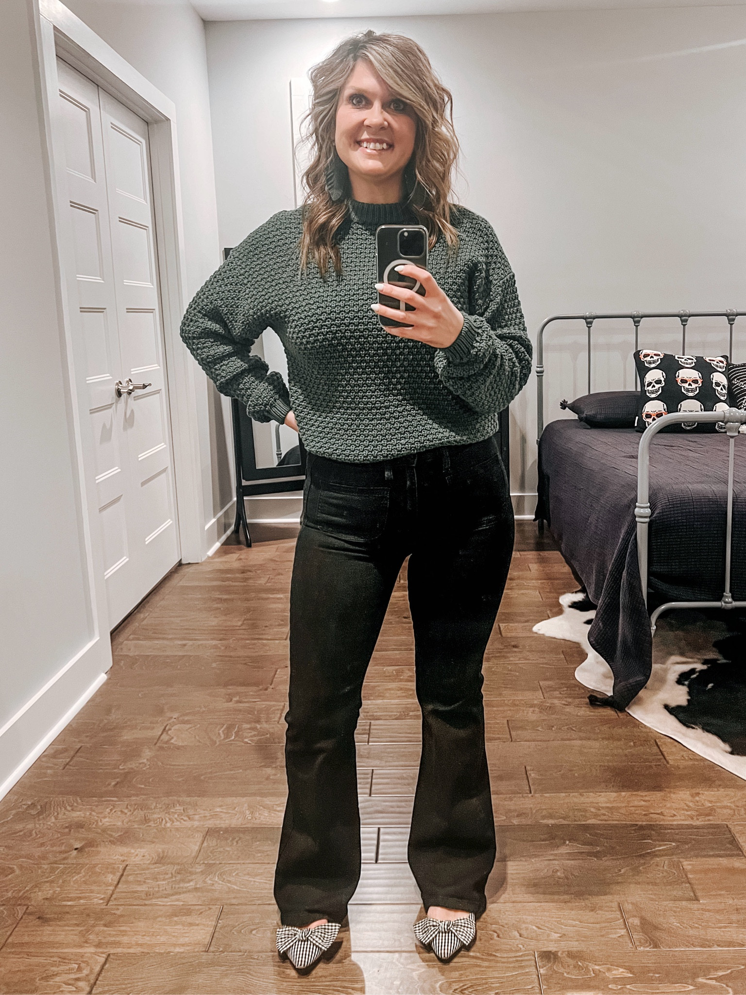 y’all, these black flare jeans are on point!! 🖤

Walmart has been my go to for jeans here lately, every pair has fit like a glove. Highly recommend!! 

#LTKstyletip #LTKshoecrush #LTKworkwear