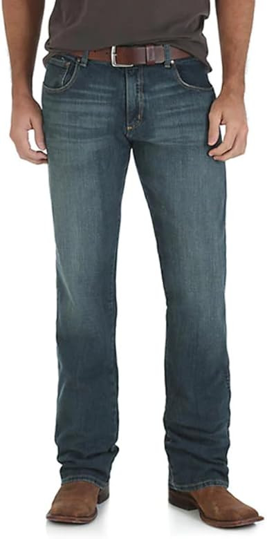 Wrangler Men's Retro Slim Fit Straight Leg Jeans | Amazon (US)