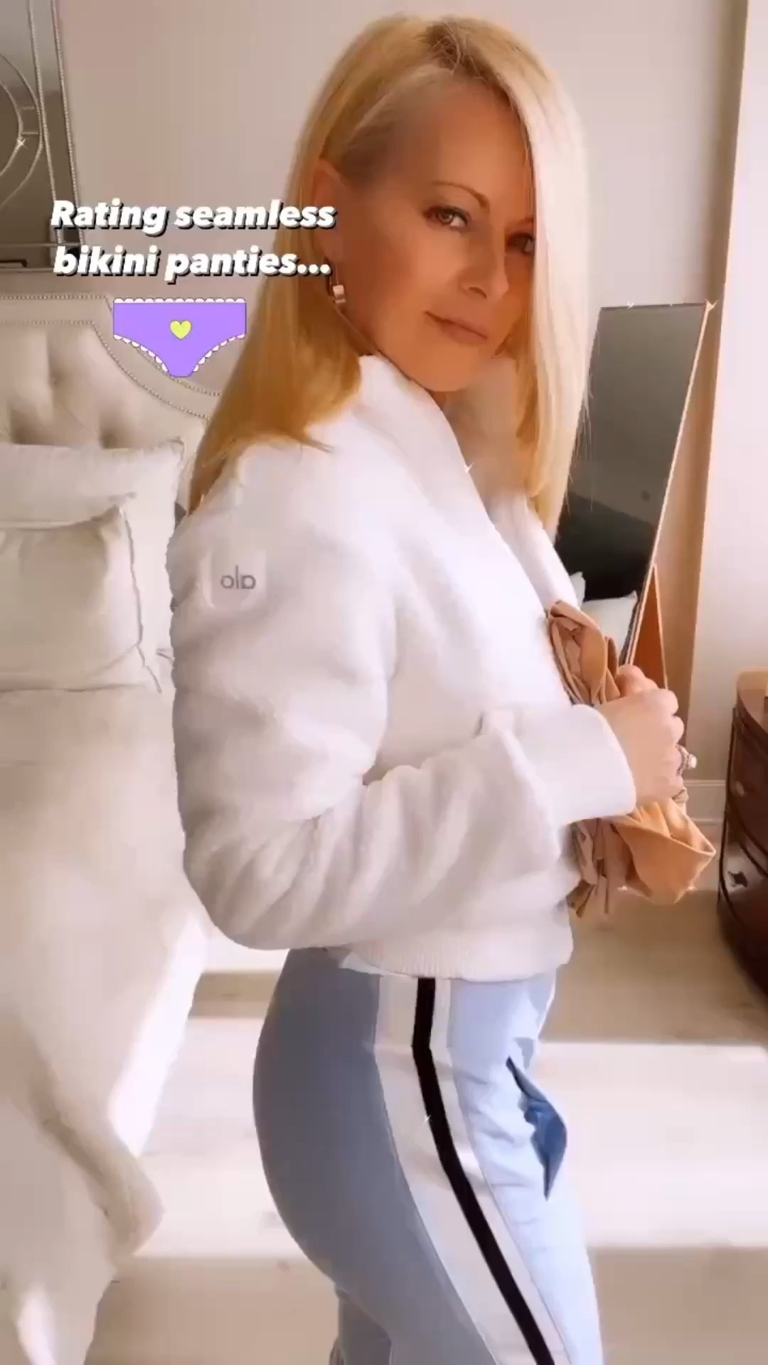 No more panty lines! I tried out some seamless underwear and picked my favorites. 

Commando 
Chantelle 
Skims 

Follow my LTK @renaeolivia on the @shop.LTK app to view this post and get my exclusive app-only content!