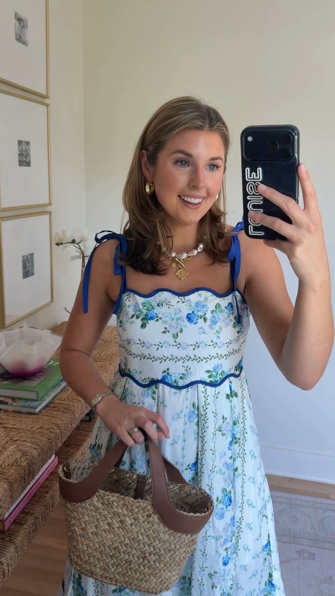 Summer outfit idea! Wearing a S, runs big. Code LOUISE15