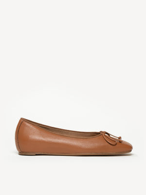 M.Gemi The Danza Women's Flats, Size 36.5 in Tan | M.GEMI