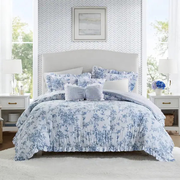 Madison Park Essentials Adele Comforter Set with Decorative Pillows - Full/Queen - Blue | Bed Bath & Beyond