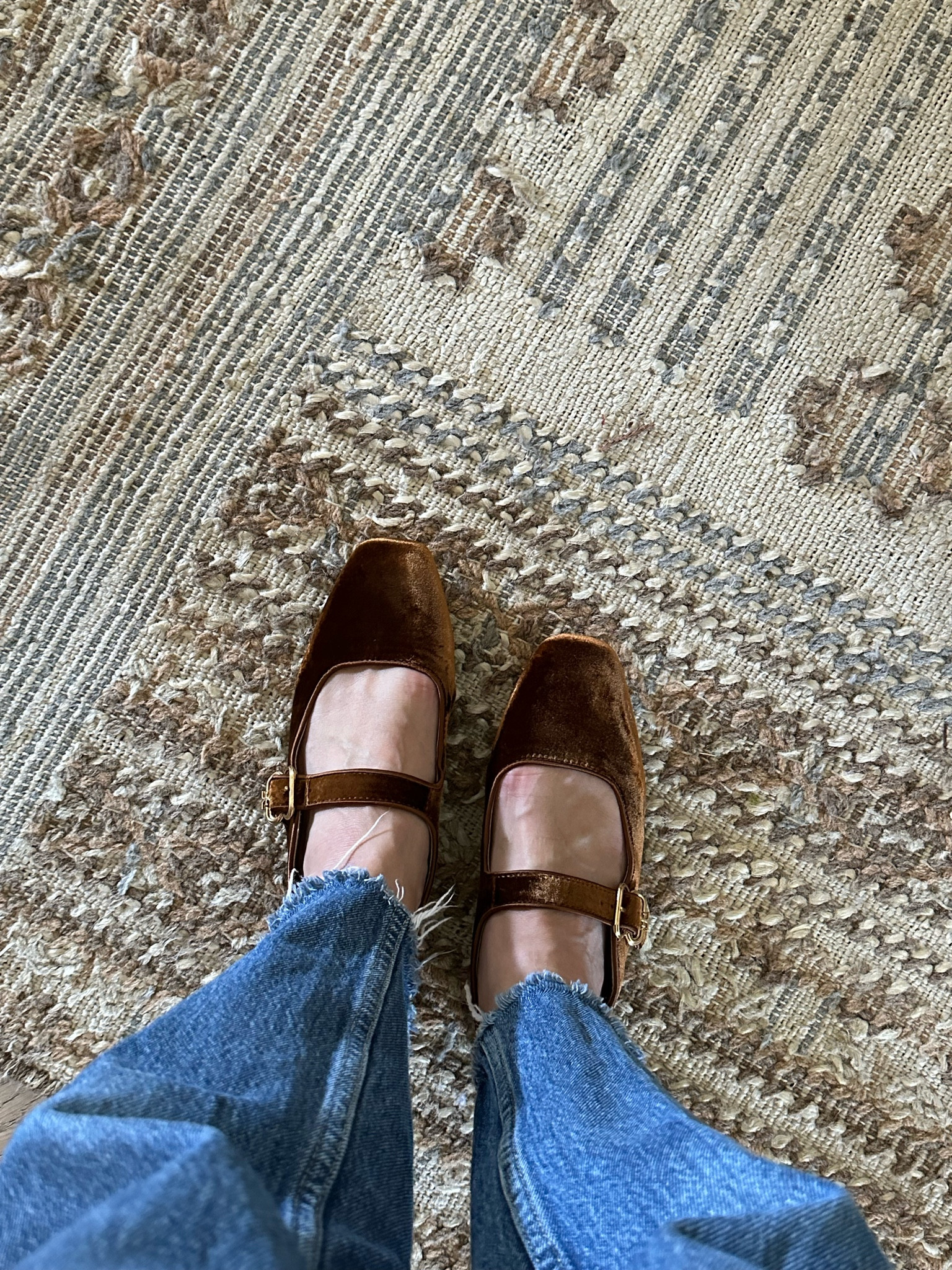 Fall shoes 🤎🍂🍁 
I couldn’t find the exact color anymore, but this was me second option 😍

#LTKSeasonal #LTKFallSale