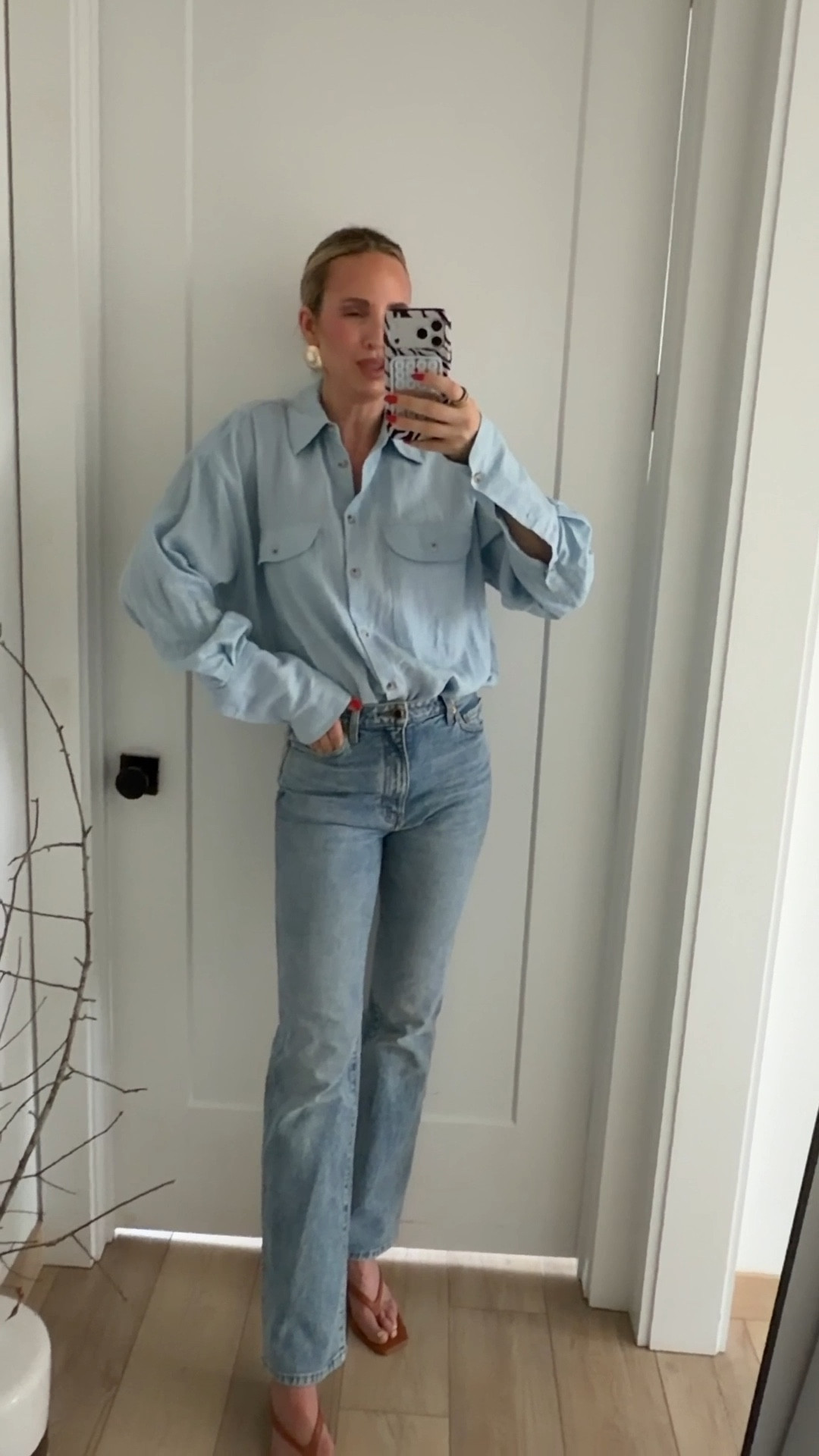 So this helsa top is sold out, but the ones I linked below look very very similar. Jeans and sandals run tts￼￼

#LTKootd #LTKgrwm #LTKdayinmylife