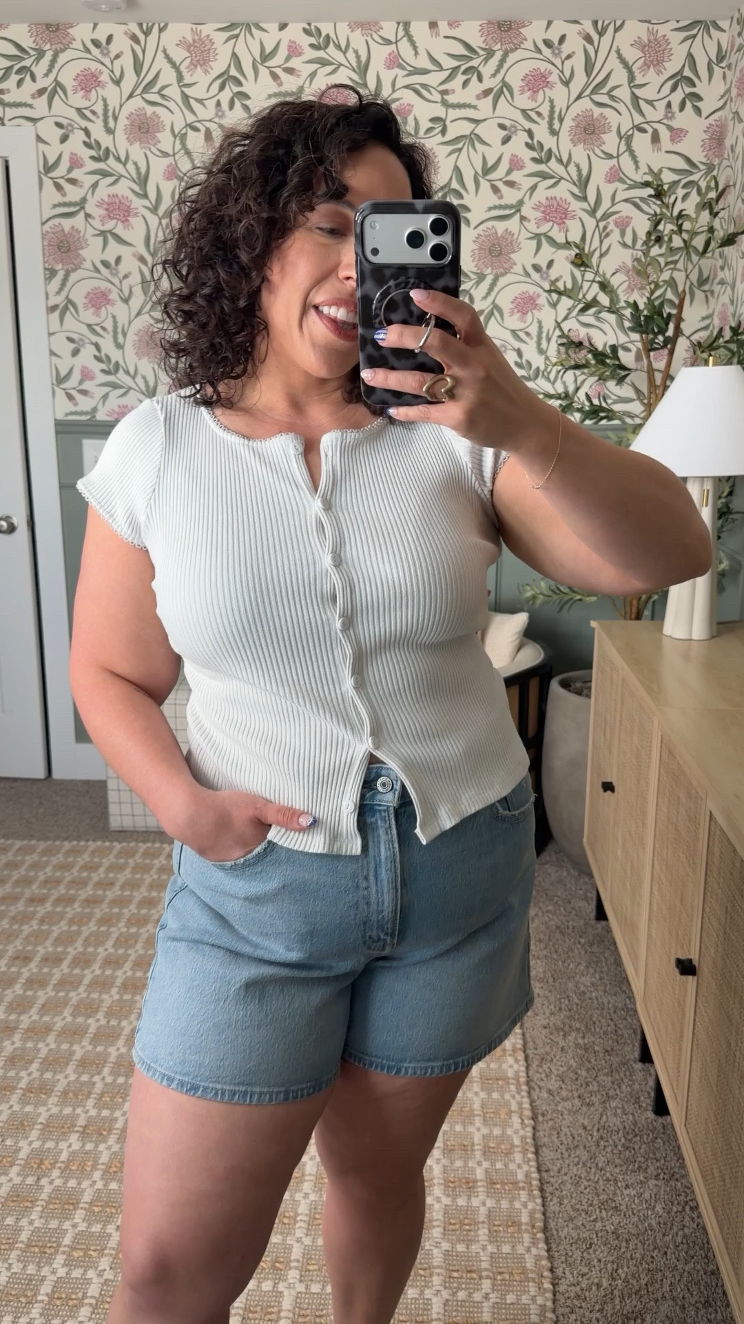 Styling the light wash dad shorts from Abercrombie! Wearing size 32 in the curve love style! 

#LTKgrwm #LTKMidsize #LTKootd