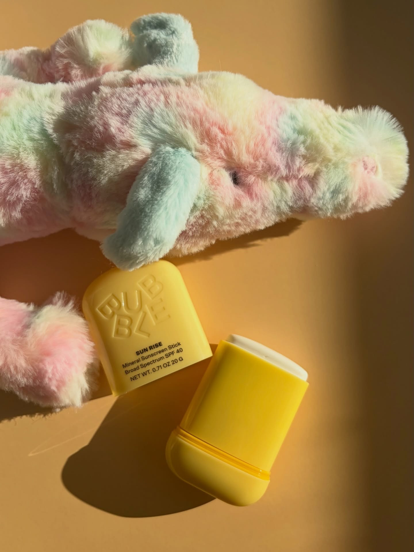 Introducing Sun Rise the new mineral broad spectrum SPF 40 sunscreen stick from Bubble! Easy to take with you on the go and reapply! No white cast! Isn’t she a beauty?! 💛

@bubble 
@bubbleinsiders 
@ultabeauty 


#bubble #bubbleambassador #sunstick #sunrise #spf #jellycat

#LTKBeauty #LTKmorningroutine #LTKgrwm