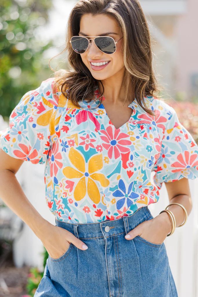 Fate: Look At You Blue Floral Blouse | The Mint Julep Boutique