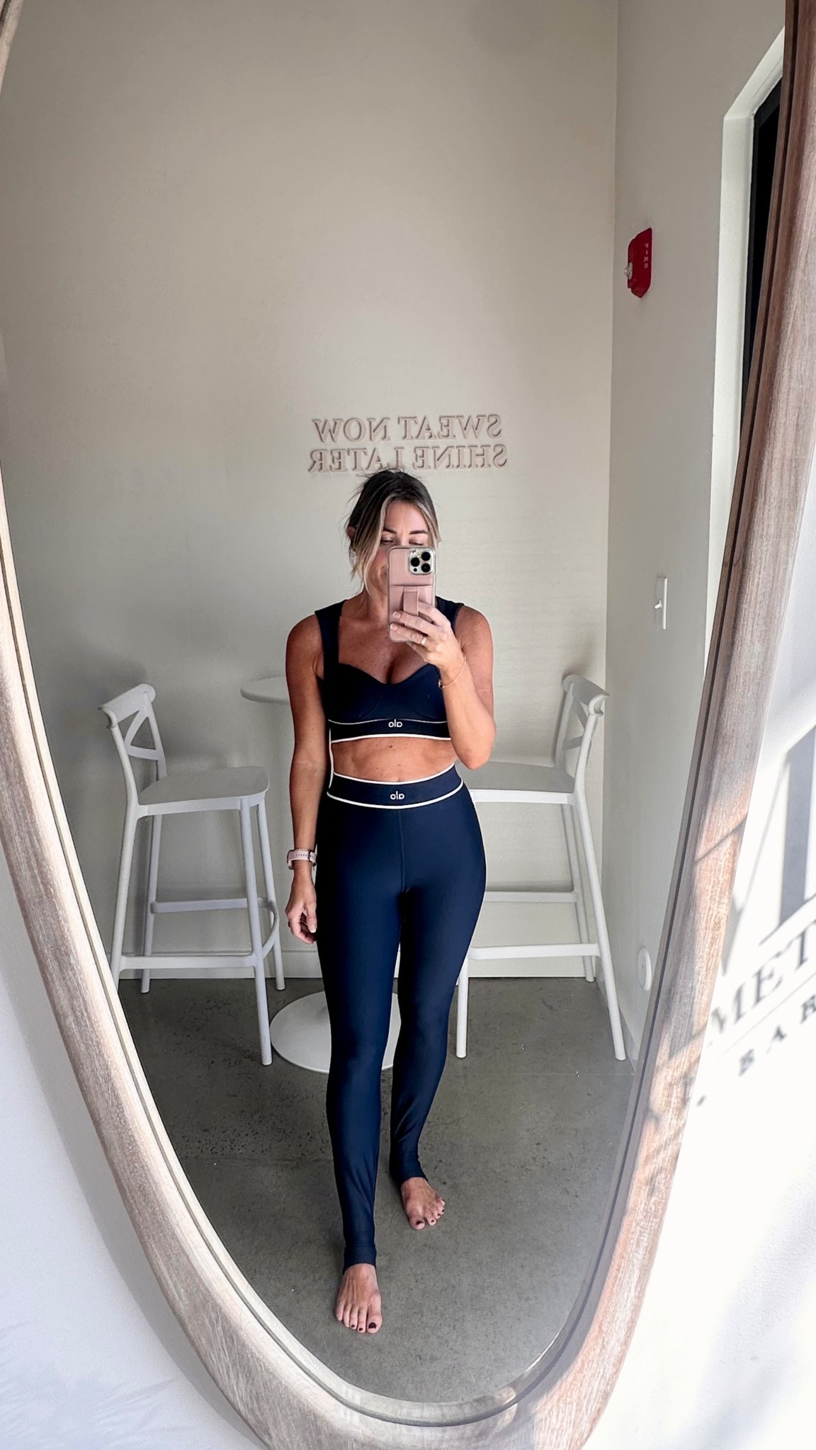 I may never wear another kind of @Alo Yoga set again 😍😍😍

#LTKfitnessgoals #LTKdayinmylife #LTKActive