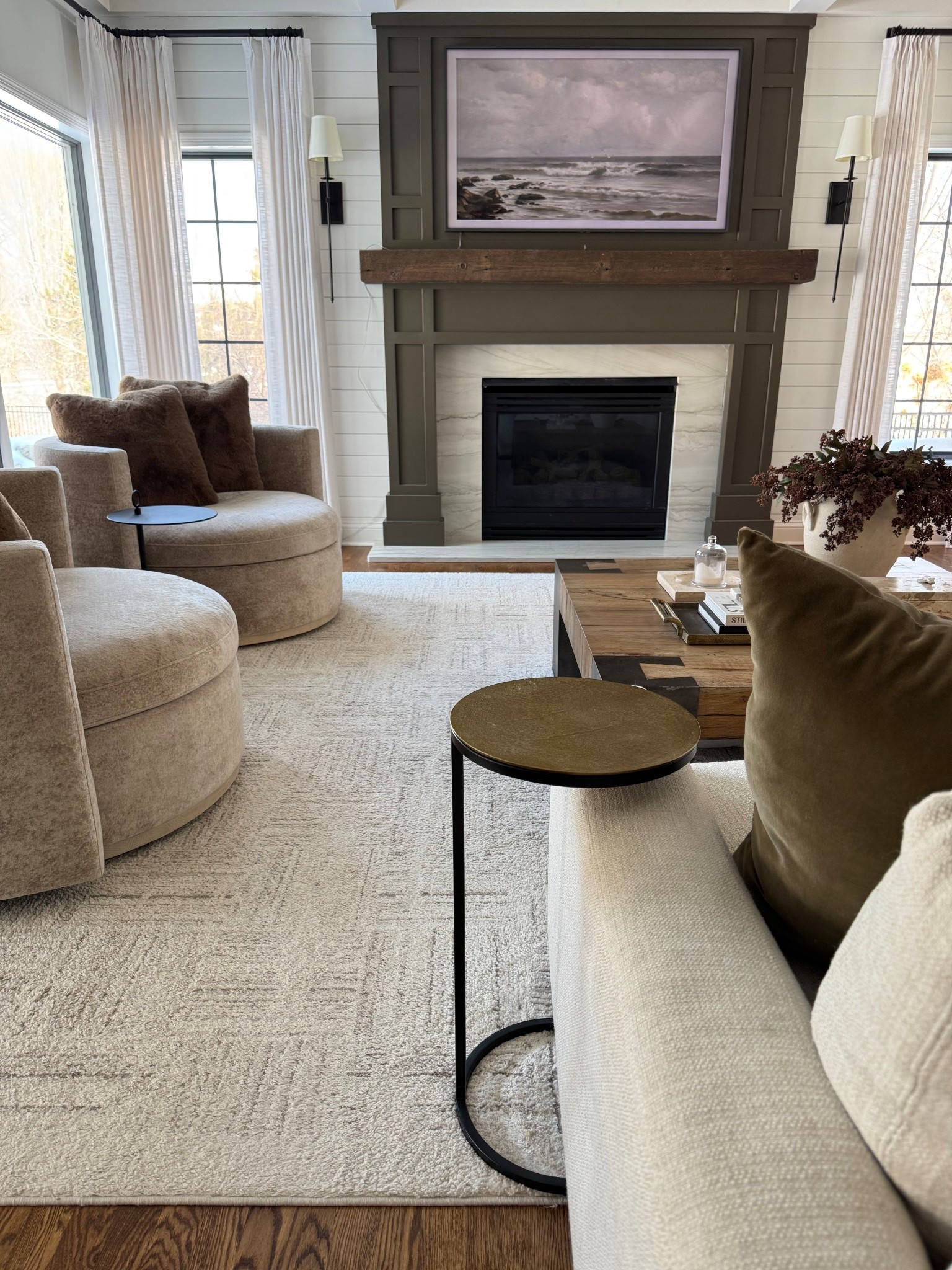 The side table every couch is begging for! 

#LTKSaleAlert #LTKHome