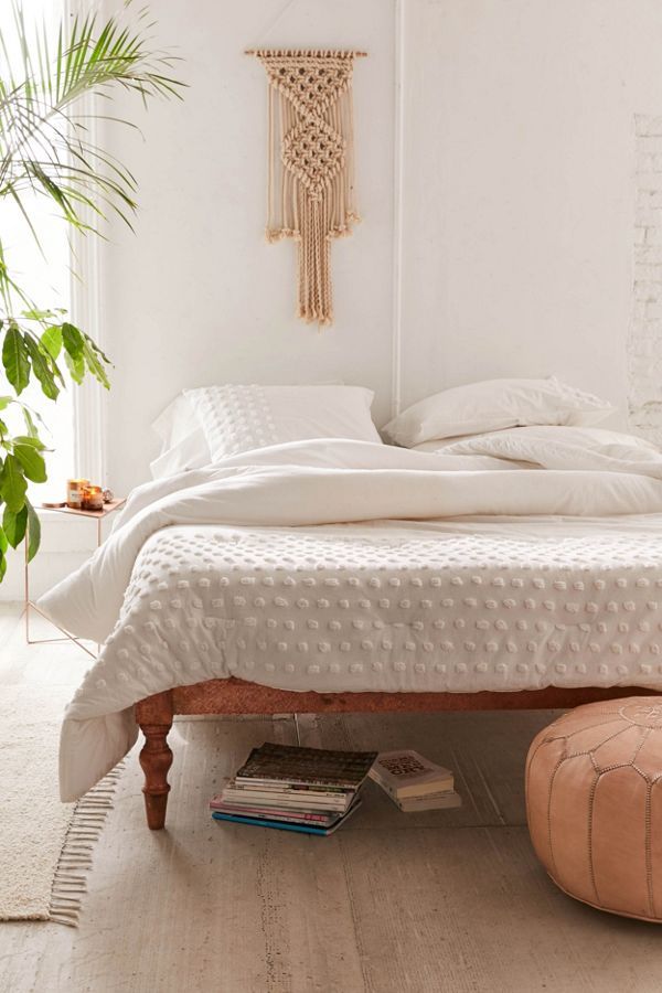 Tufted Dot Comforter Snooze Set | Urban Outfitters (US and RoW)