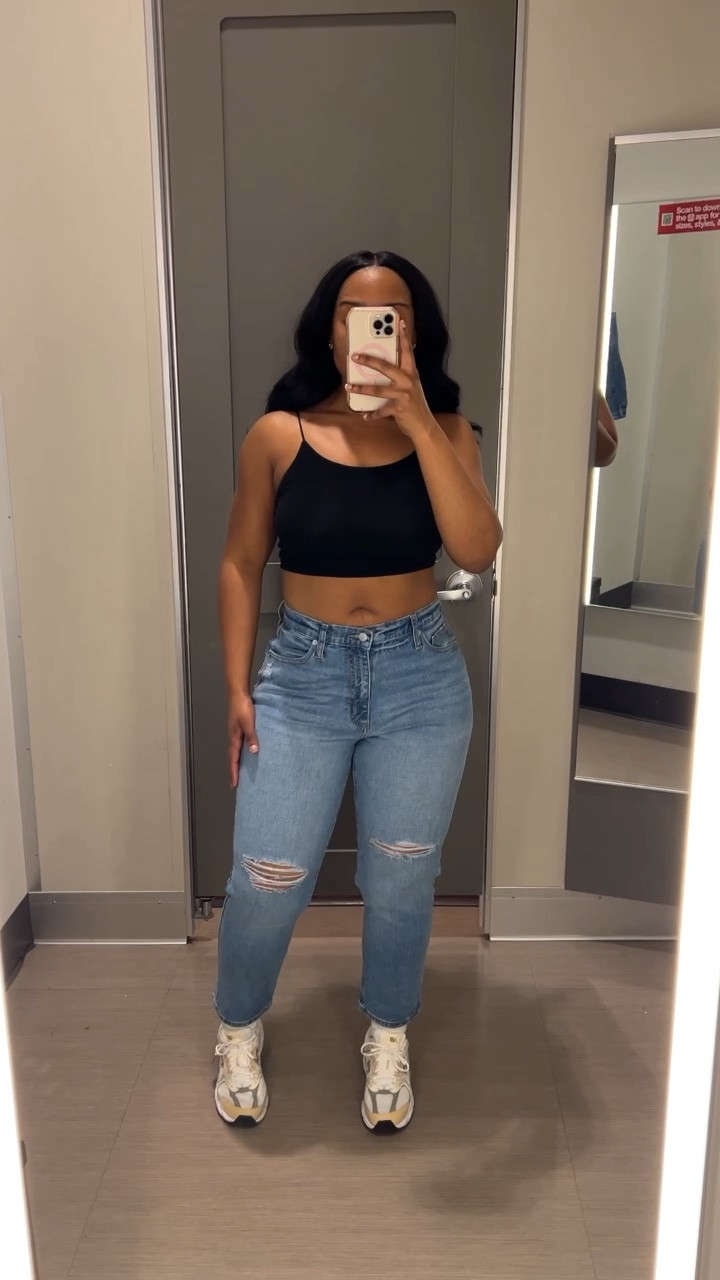 Target Jeans 👖 
High Rise 90’s Slim 🤝🏾

#LTKVideo #LTKfindsunder50 #LTKstyletip