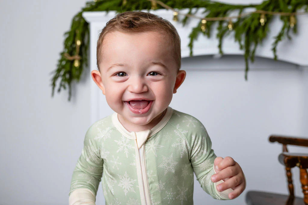 Let It Snow Zippy | Poppy & Rows