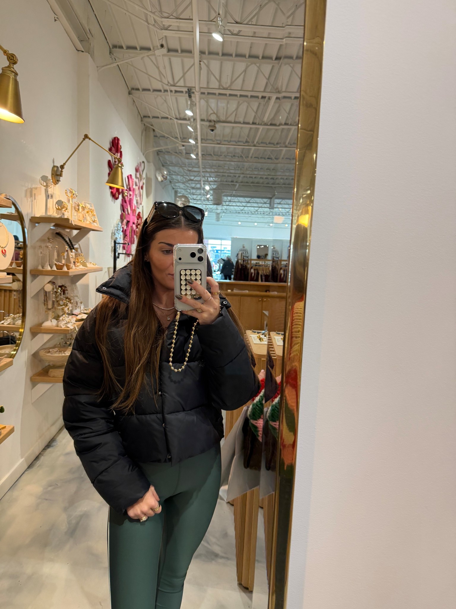 Best puffer, size S

#LTKActive #LTKdayinmylife #LTKSeasonal