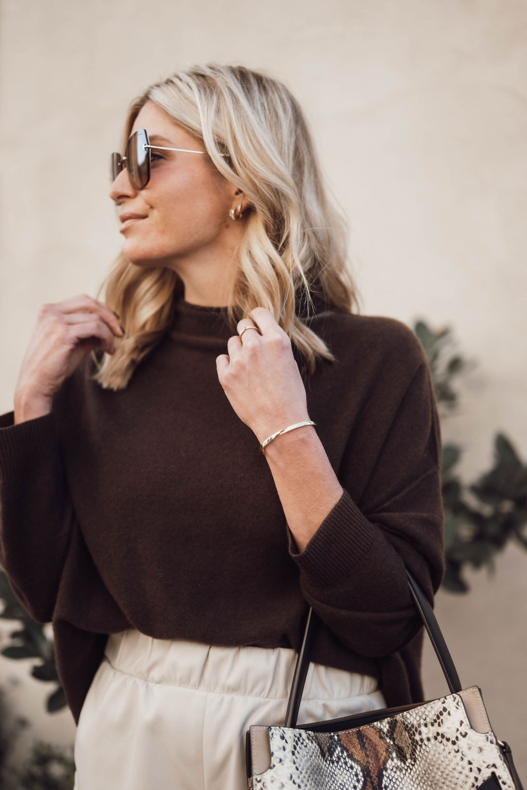 Gold stacked. Brown head-to-toe. Fall, basically perfect. 🤎 

 #LTKgrwm #LTKSeasonal #LTKWorkwear