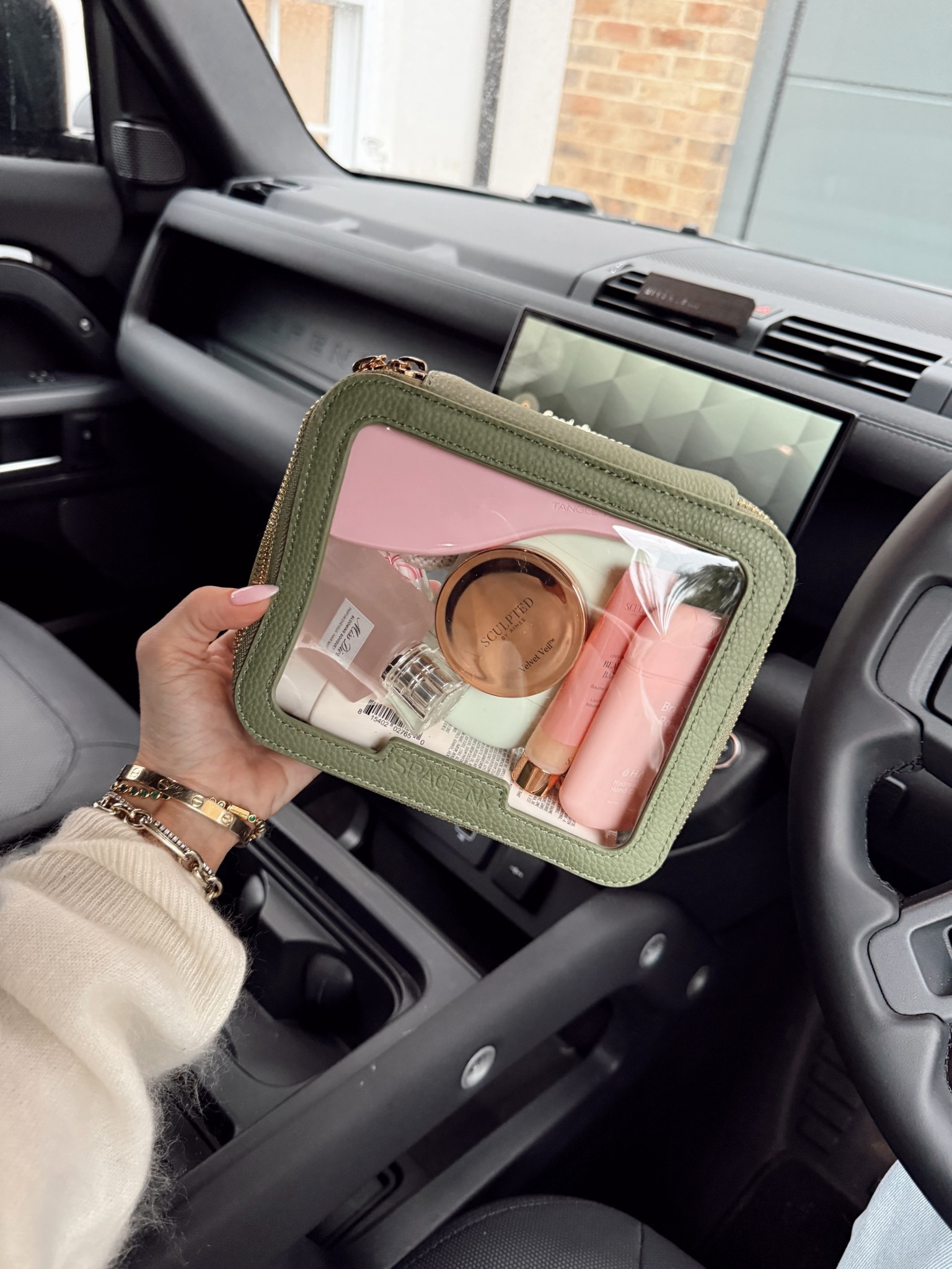 Love this makeup travel bag! 

#LTKuk #LTKbeauty #LTKeurope
