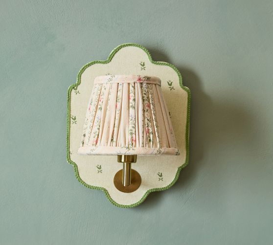 Petunia Floral Sconce | GreenRow