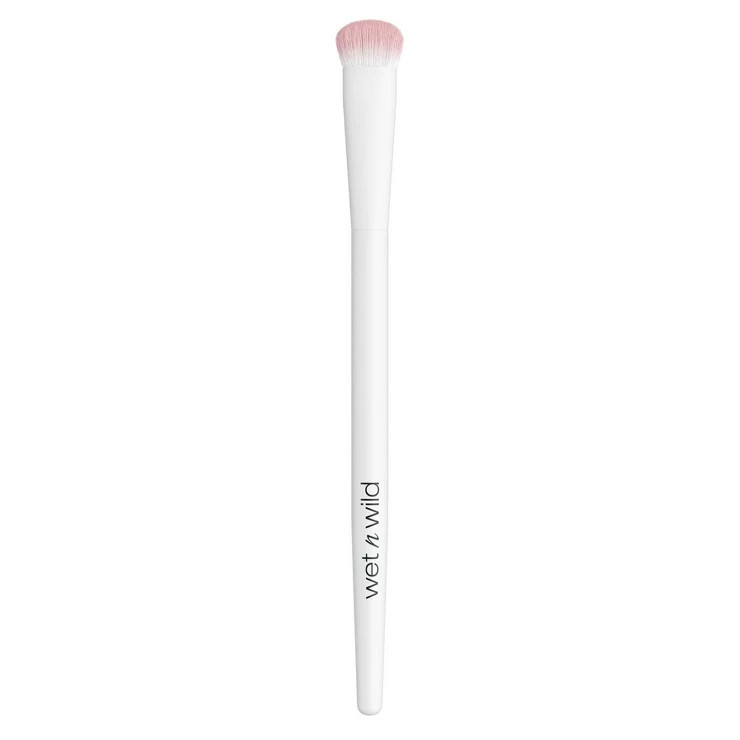 Wet n Wild Essential Brush - Eyeshadow Brush | Target