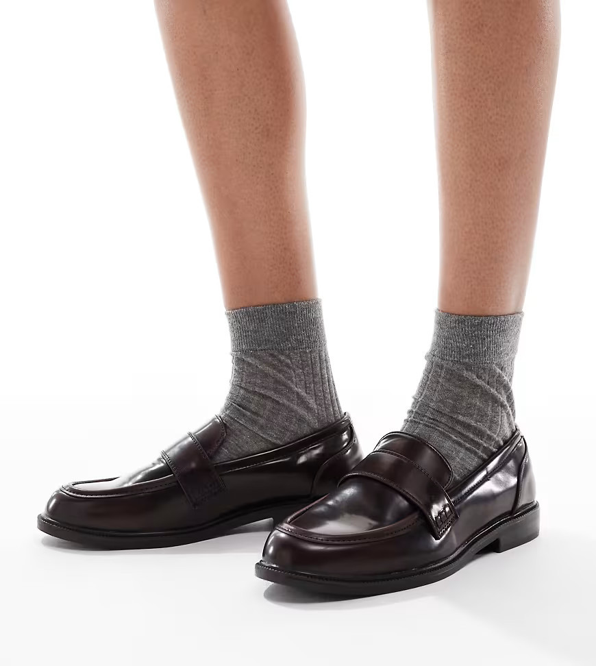 SEQWL Wide Fit Cadilliac penny loafers in burgundy-Red | ASOS (Global)