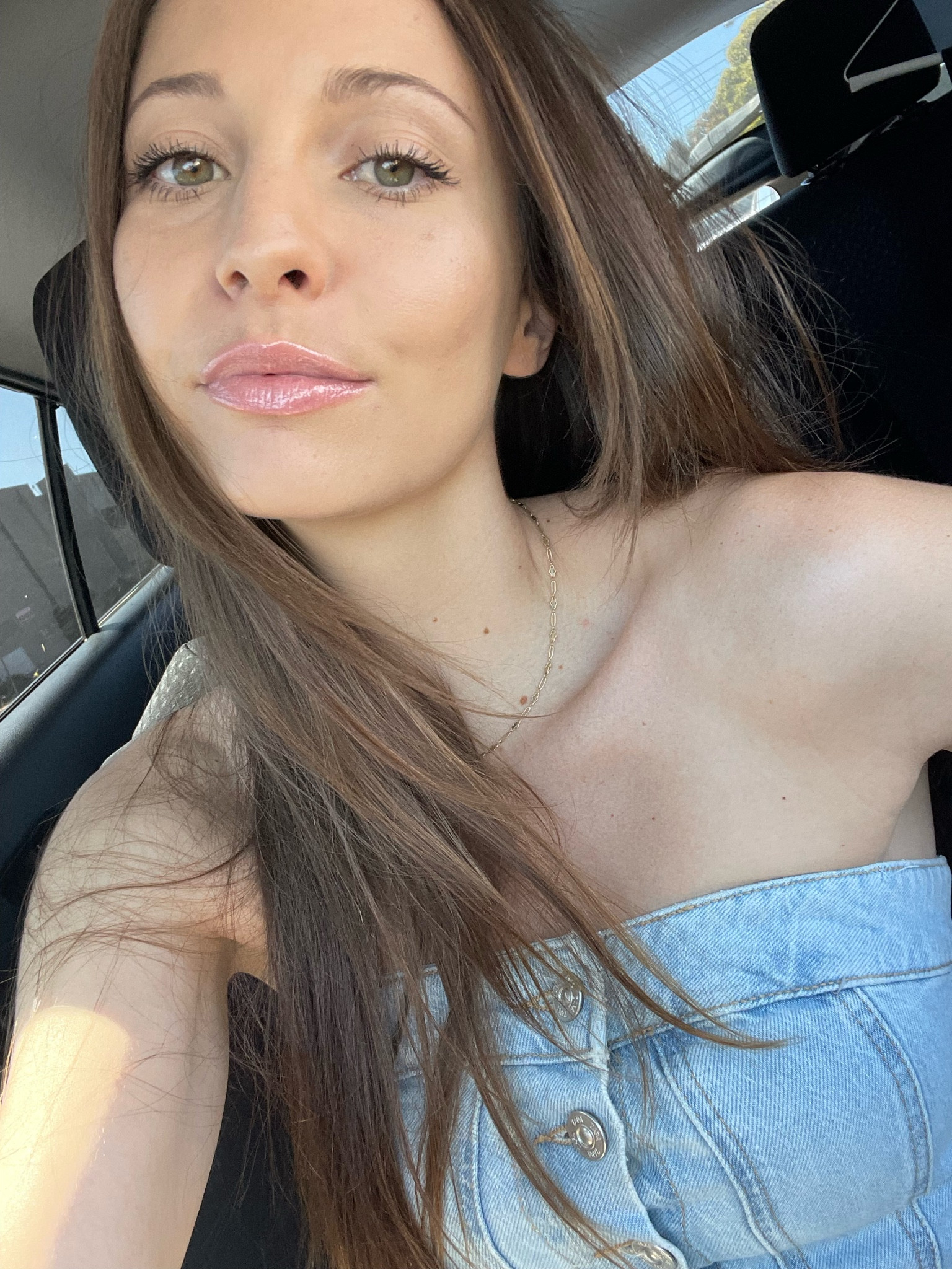 Clean girl makeup inspo 🫧💄

#LTKstyletip #LTKunder100 #LTKbeauty