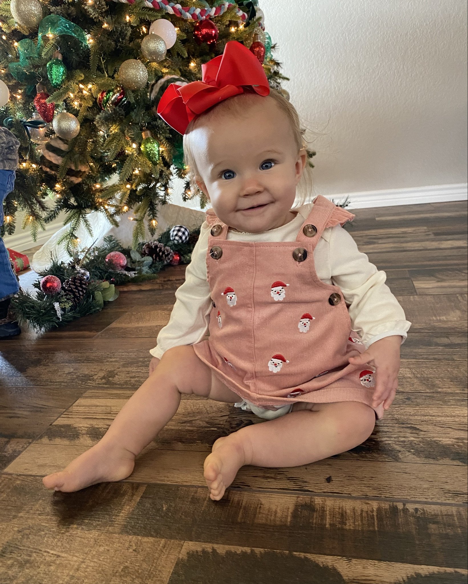 Baby girls Christmas dress - perfect Christmas outfit 

#LTKKids #LTKBaby #LTKHoliday