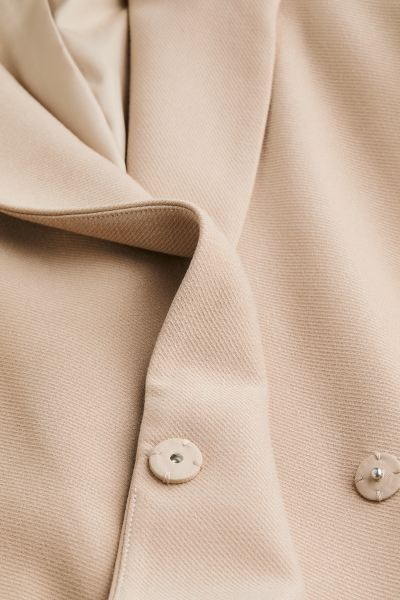 Double-breasted coat | H&M (UK, MY, IN, SG, PH, TW, HK)
