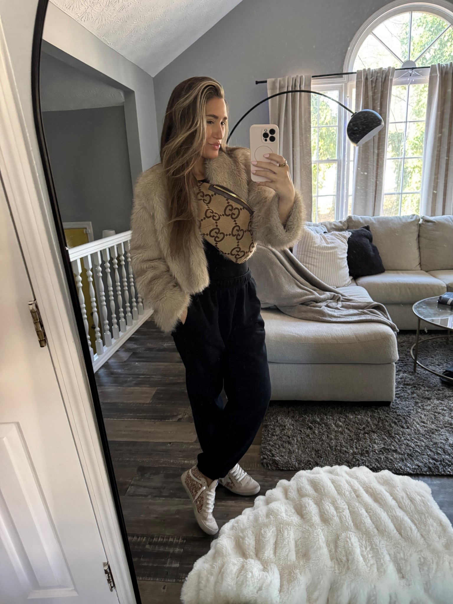 Sweatpants but make it chic 👏🏼

We have cold weather again in atl this weekend, so I’m back in my faux fur 

#LTKmomlife #LTKSpringSale #LTKSaleAlert