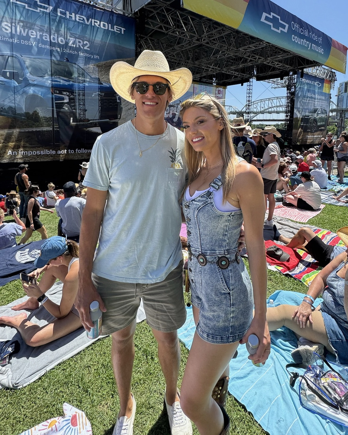 Literally living in this overall romper this summer☀️🌻🍉 linking a similar one!

#LTKFindsUnder50 #LTKSummerSales #LTKParties