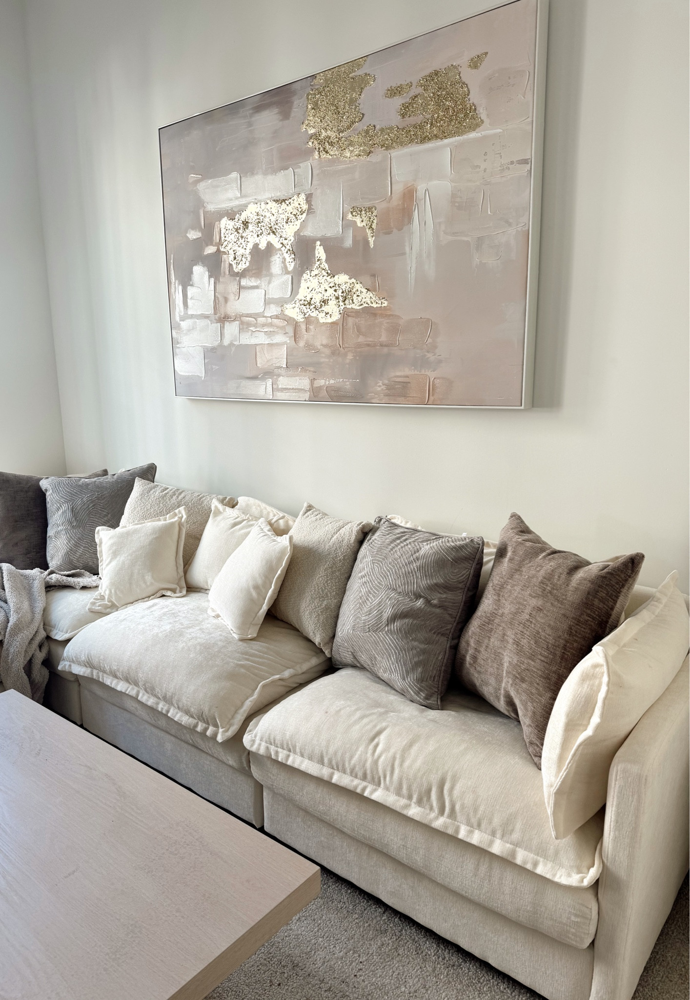 my couch- simple & comfortable 

#LTKHome