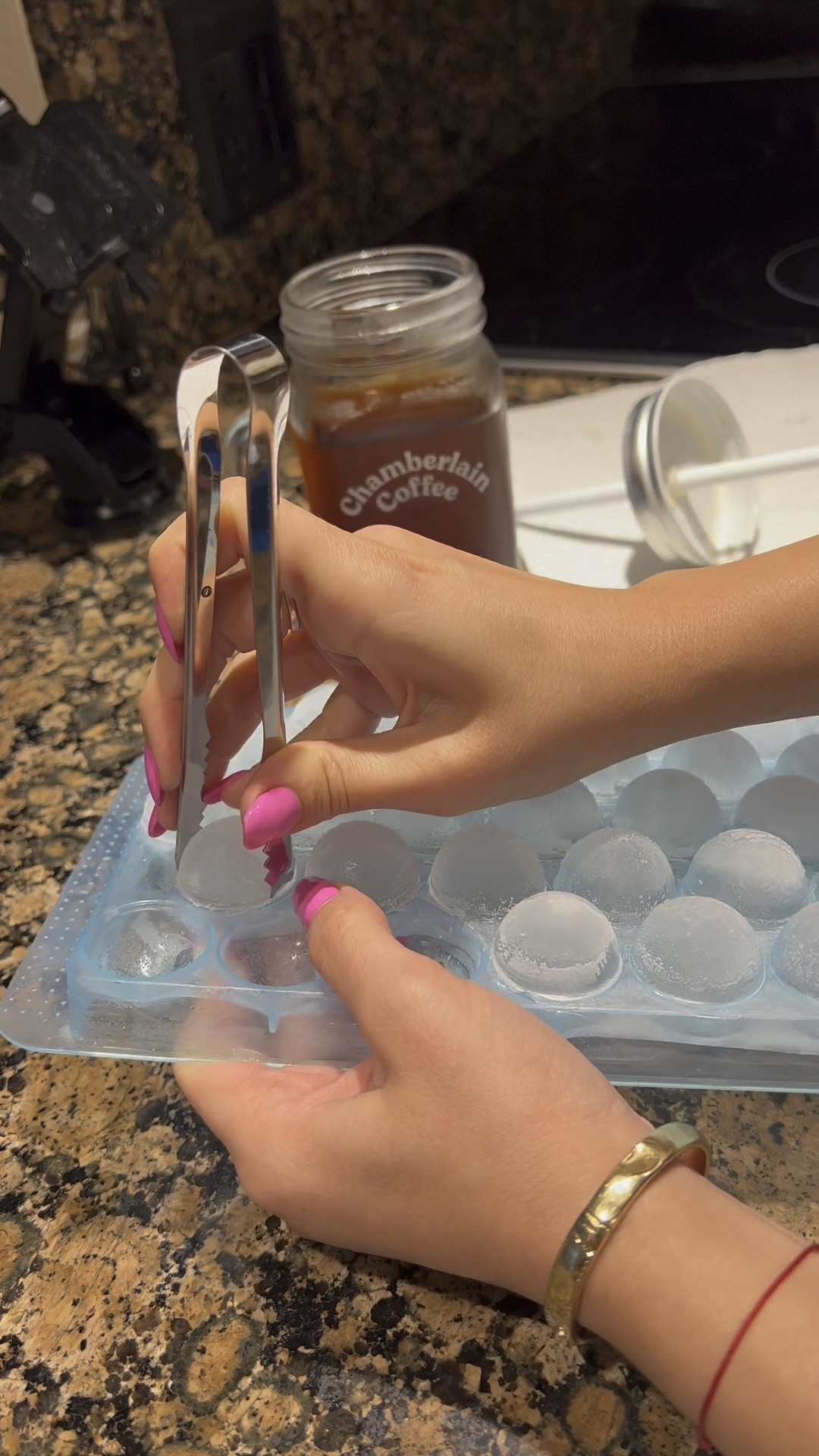Look at these cute ice cubes!!

#LTKVideo #LTKfindsunder50 #LTKxPrime