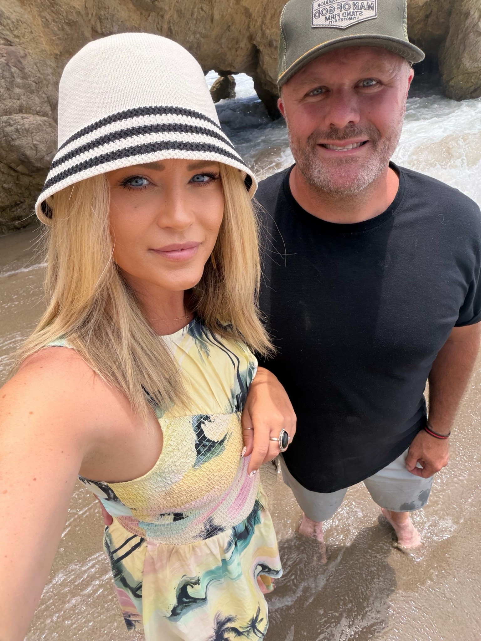 Beach vibes

#LTKootd #LTKOver40 #LTKdayinmylife