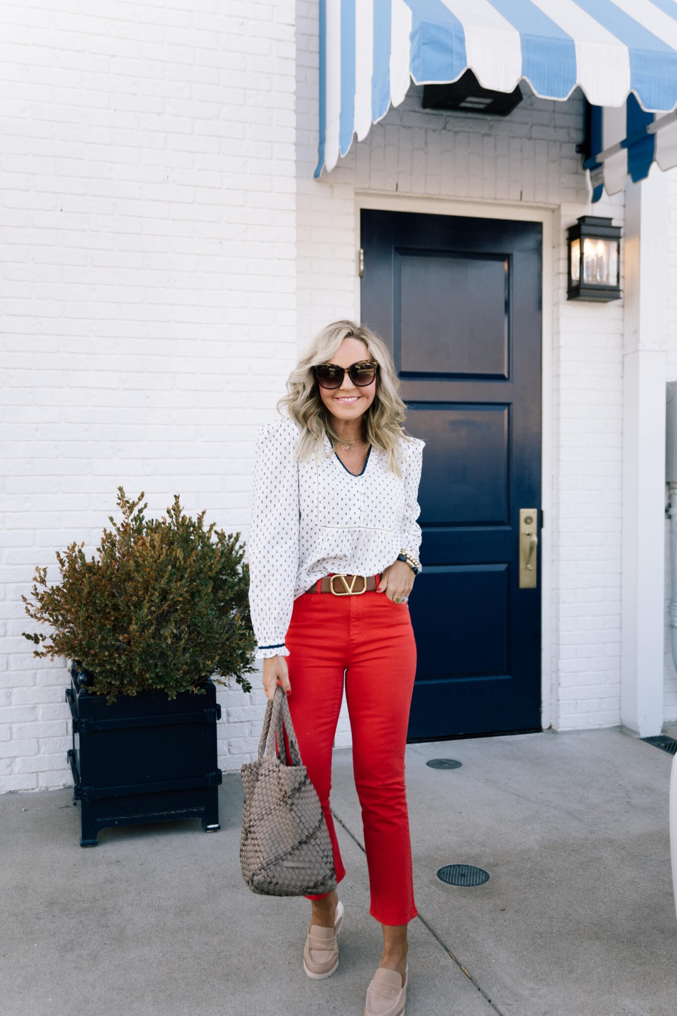 talk nauti to me… it’s all 40% off at @lift right now = the perfect way to incorporate some red, white and blue into your days!! (Wearing XS top/size 25
Jeans) 

#LTKSeasonal #LTKsalealert #LTKstyletip
