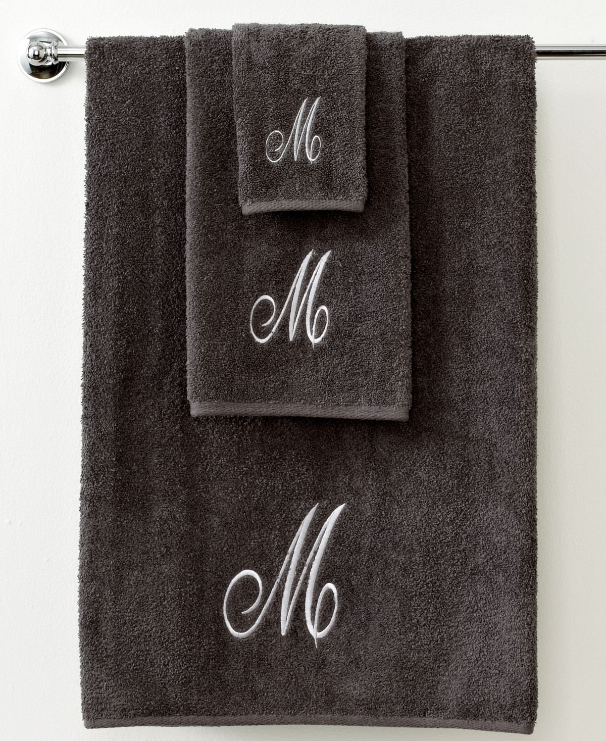 Avanti Monogram Initial Script Granite & Silver Fingertip Towel, 11" x 18" - D | Macy's