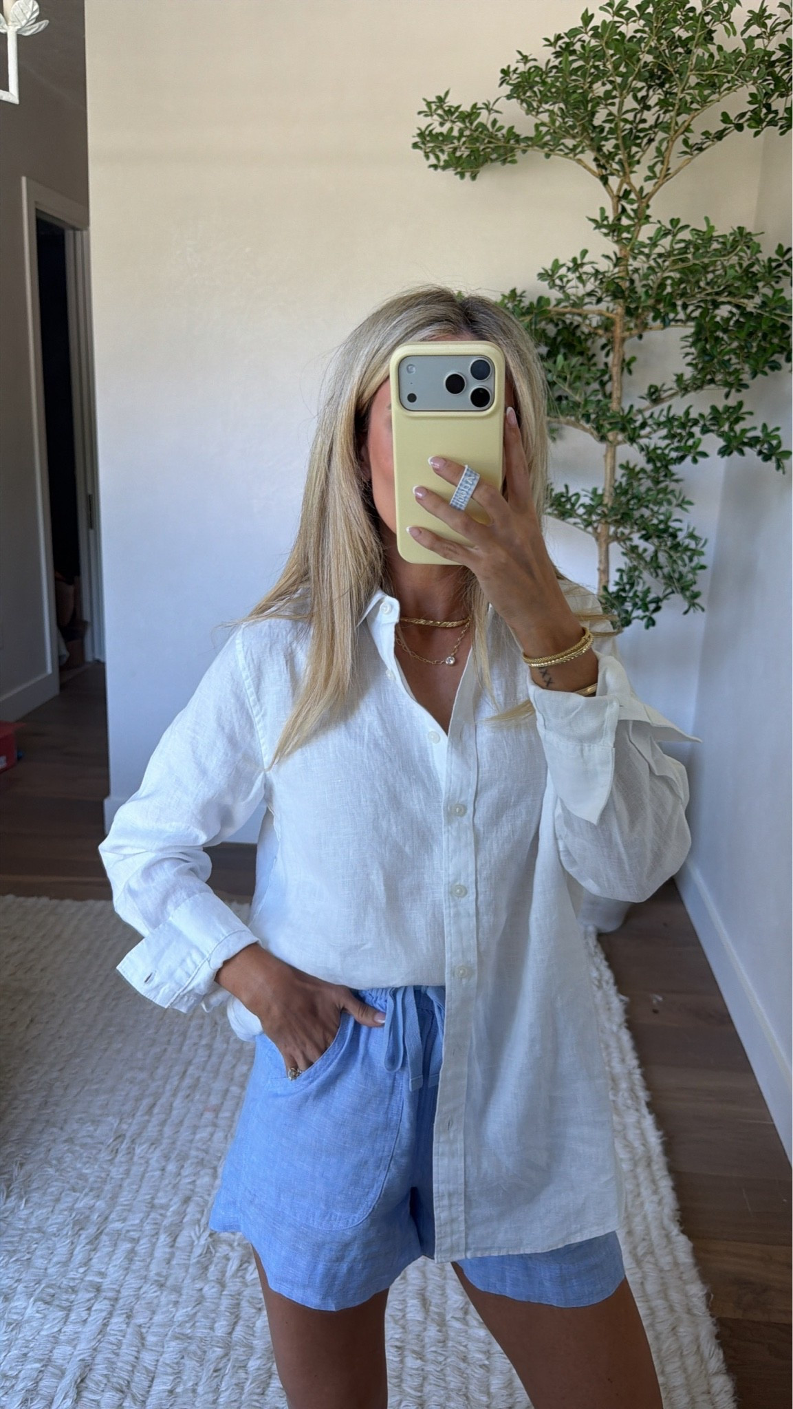 Wore these shorts a ton at the beach! @quince #quincepartner