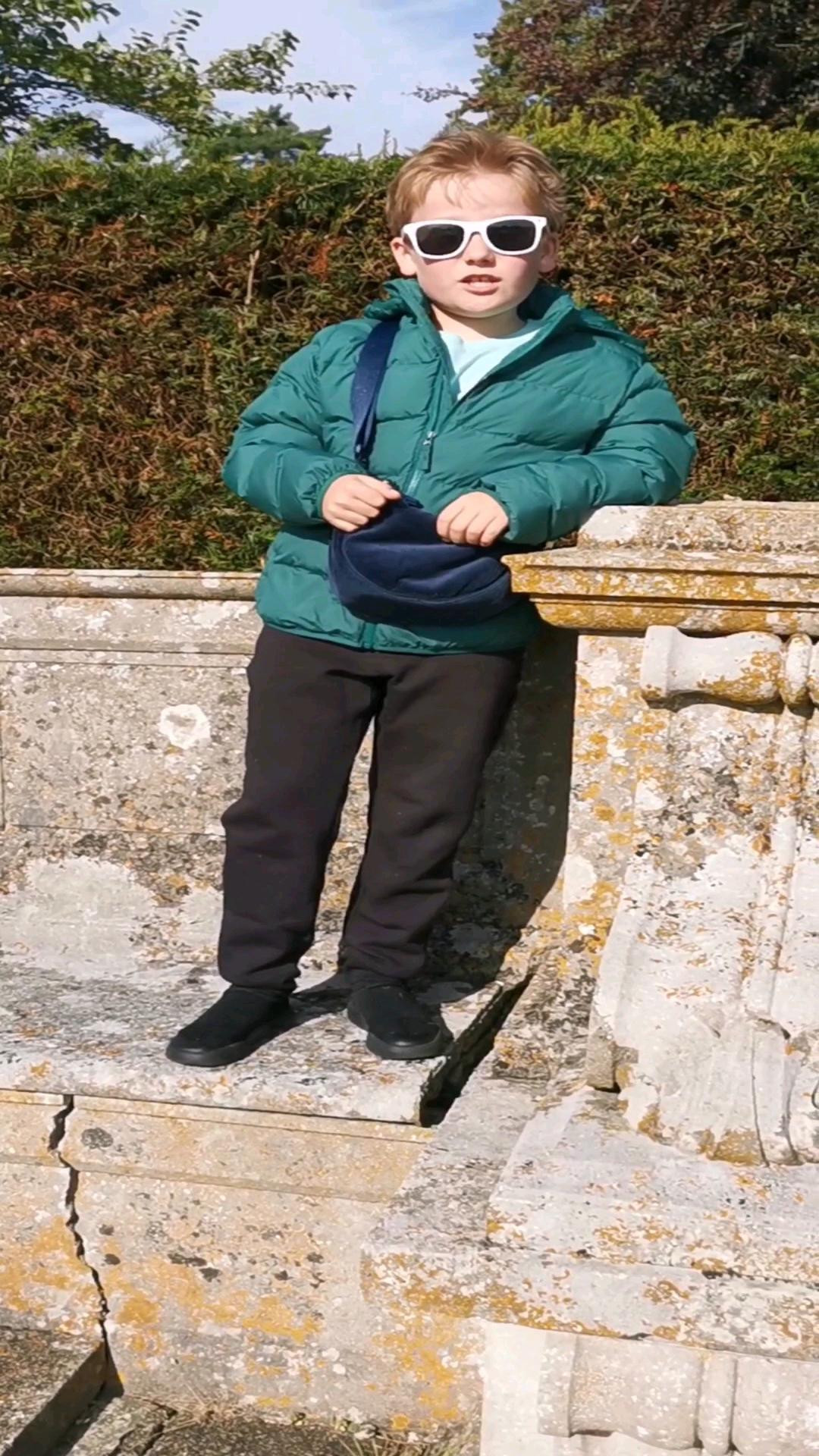 When you look cool and you know it 😎@uniqlo

#LTKuk #LTKeurope #LTKkids