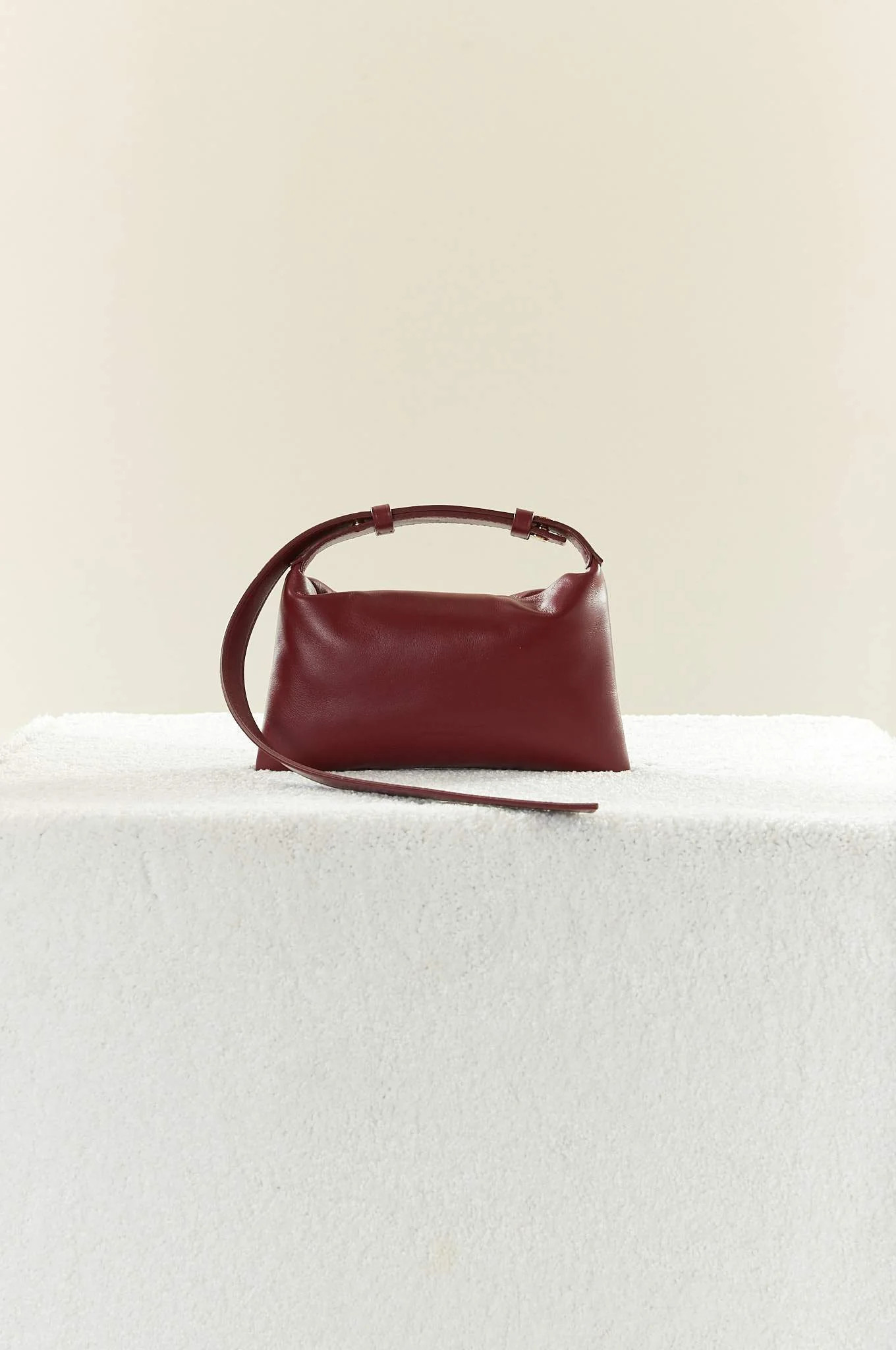 Mini Puffin in Burgundy | Simon Miller