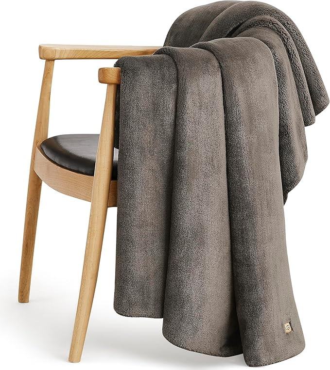 UGG 18964 Whitecap Plush Flannel Oversized Reversible Fleece Throw Blanket Comfortable Lightweigh... | Amazon (US)