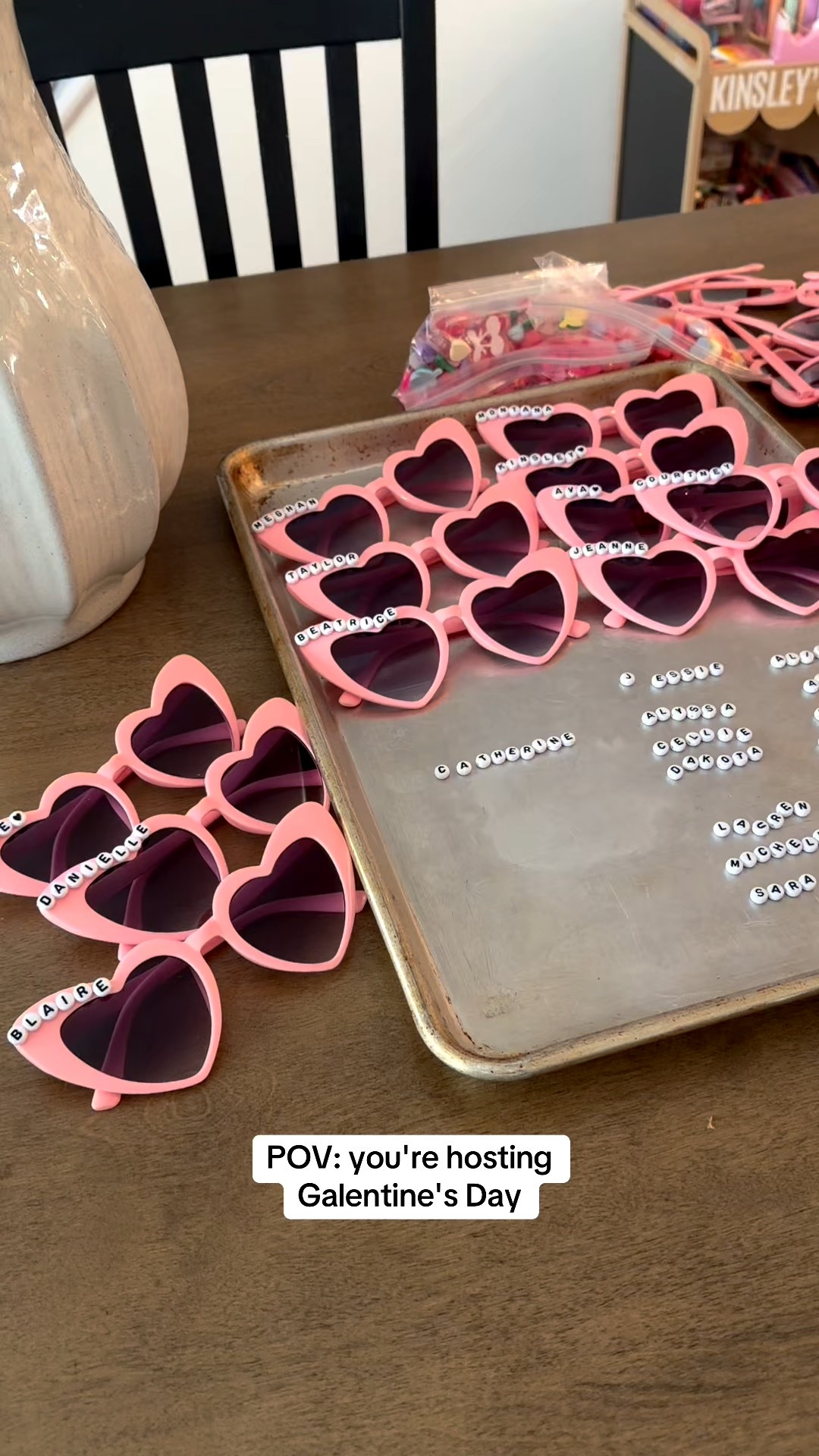 Personalized galentines Day sunglasses 

Sunglasses 
Valentine's Day 
Galentines day 
Bridesmaid 


#LTKValentine