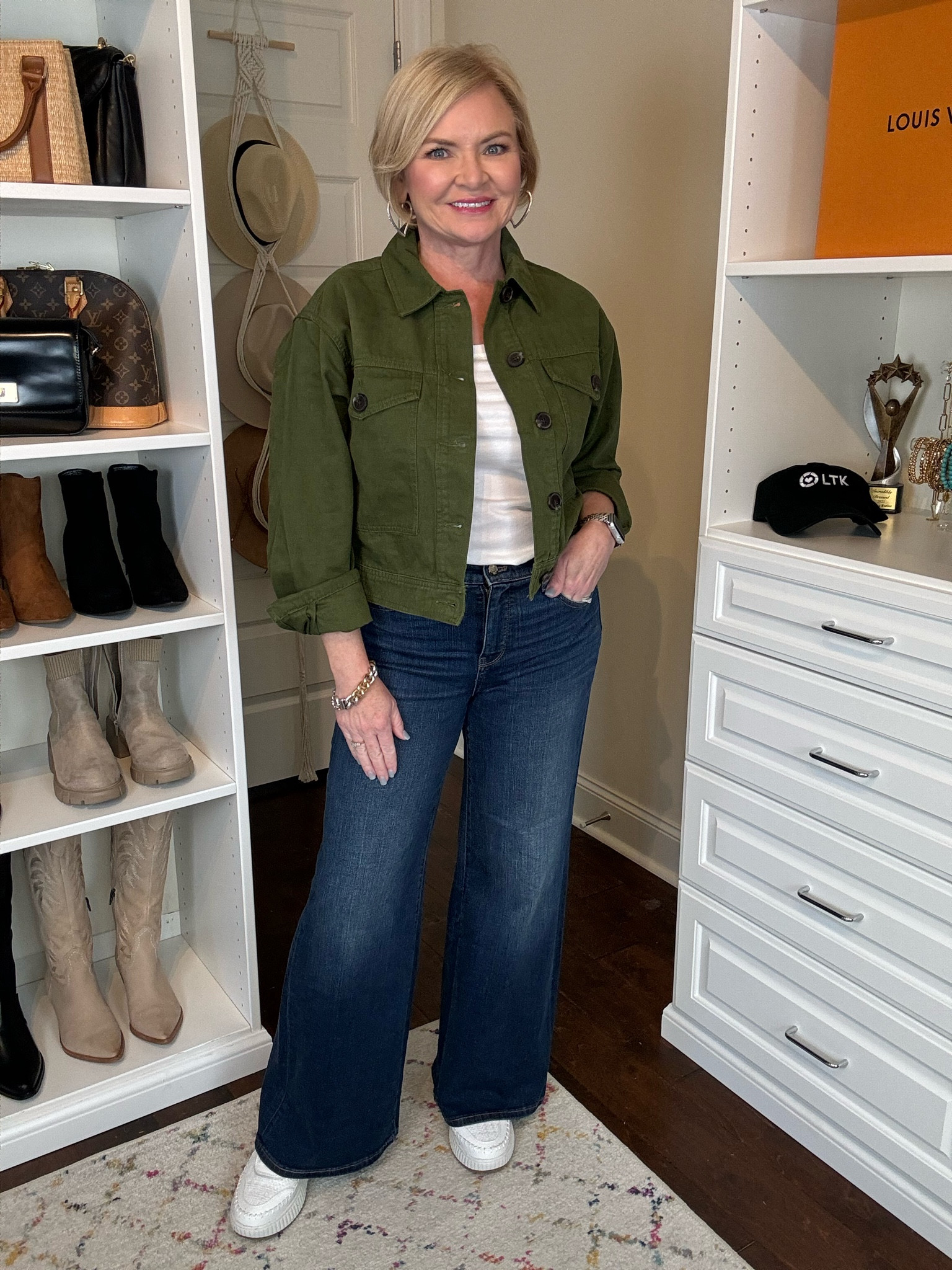 Wearing small jacket, 6P jeans

Utility jacket
Spring jacket
Wide leg jeans
Casual outfit
Jeans outfit
Sneakers
Petite fashion 

#LTKover40 #LTKfindsunder100 #LTKstyletip