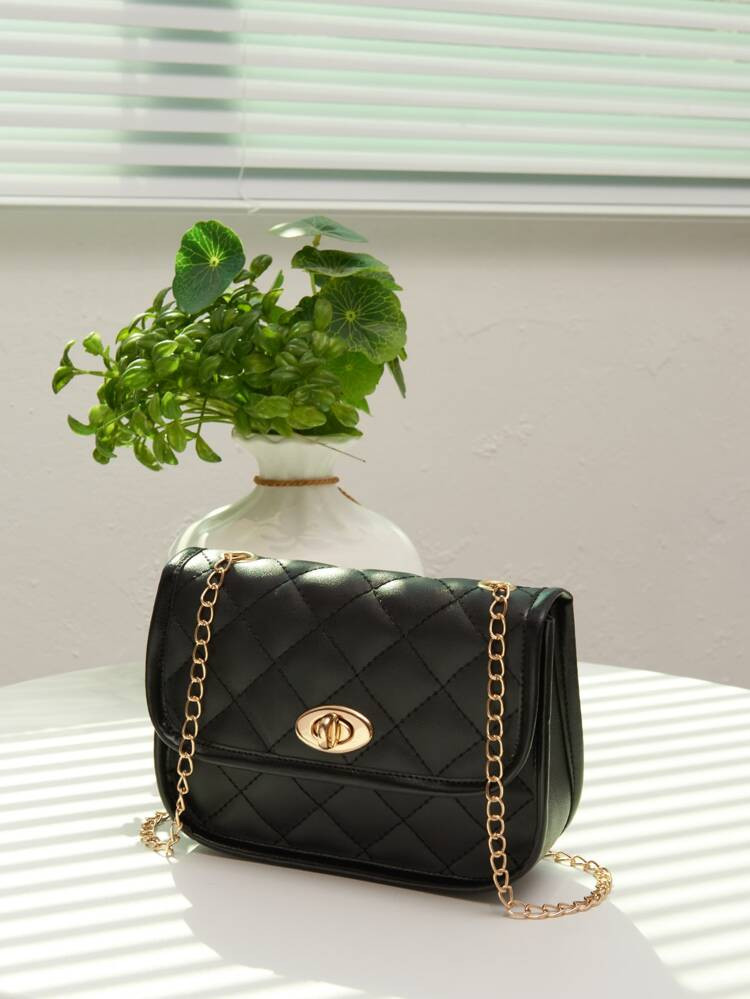 Mini Minimalist Twist Lock Quilted Chain Crossbody Bag | SHEIN