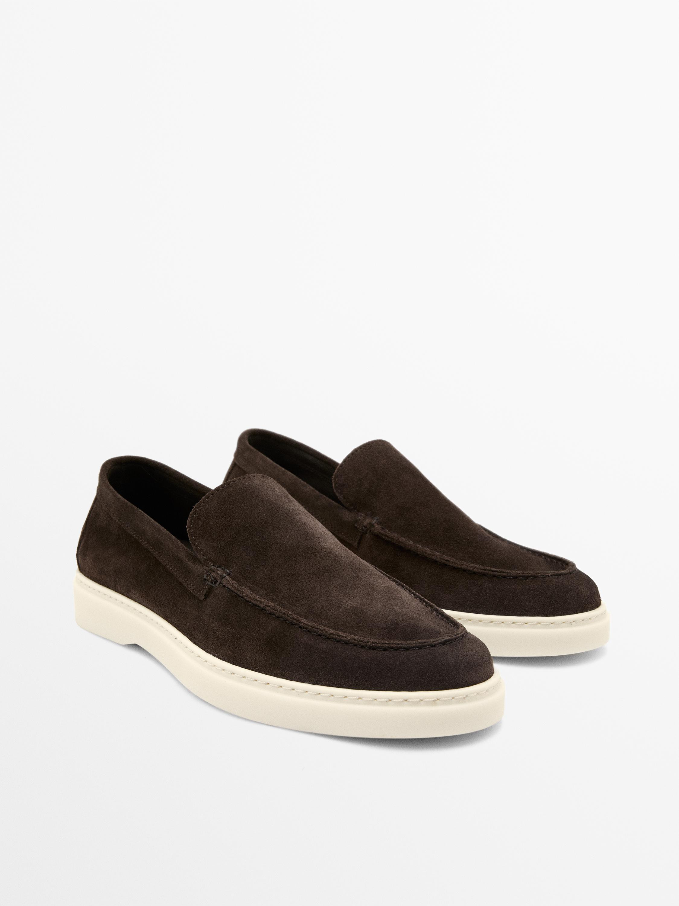 Split leather loafers with moc toe | Massimo Dutti US