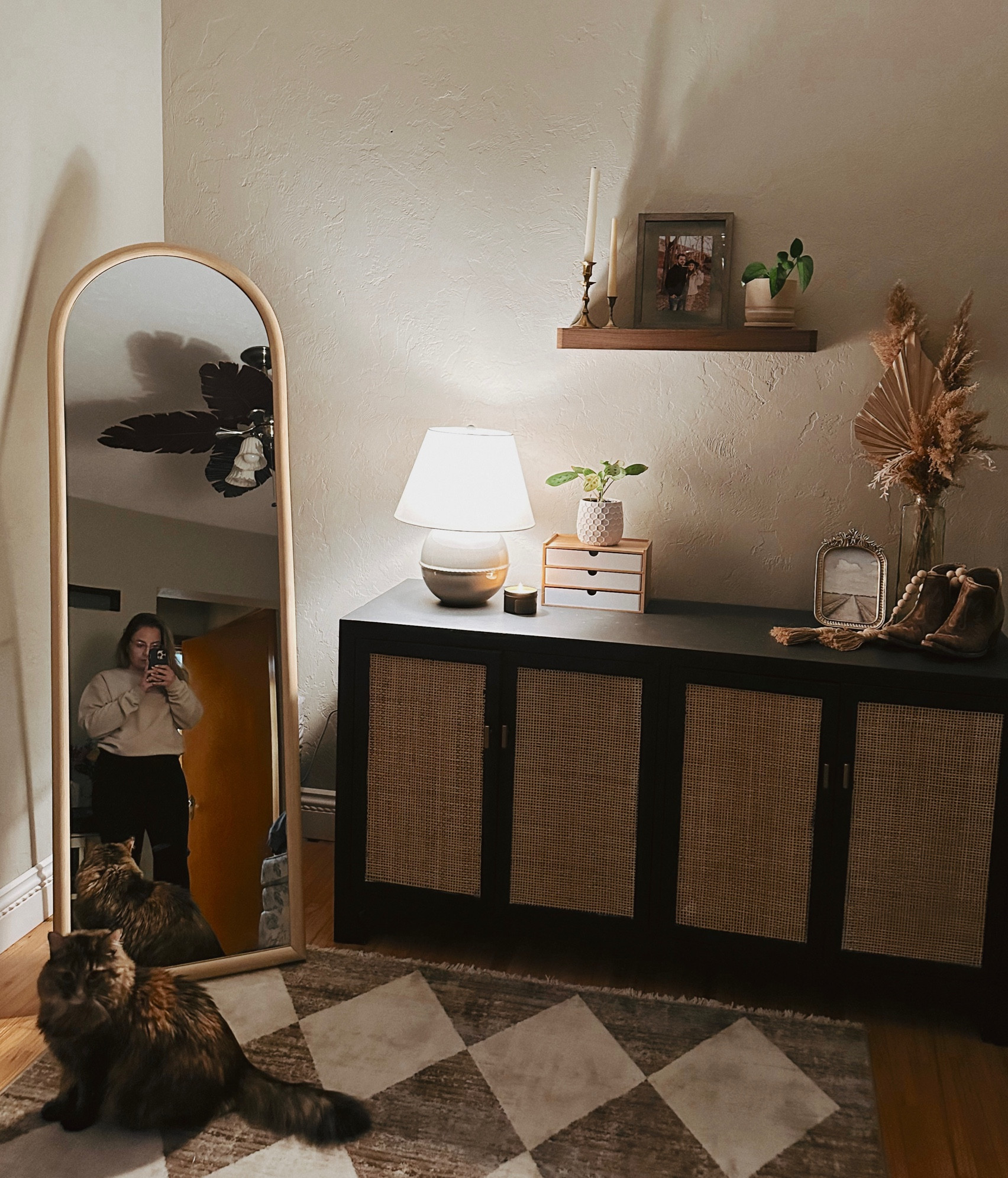 office decor

#LTKhome #LTKstyletip #LTKfindsunder100