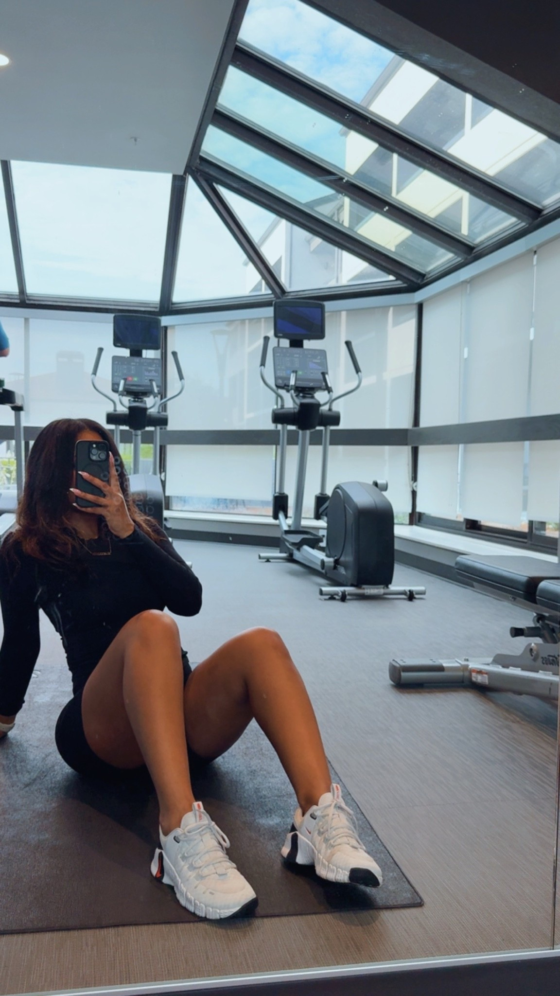 Happy Thursday! I’m loving my all black OnerActive outfit 🫶🏽

#LTKfitnessgoals #LTKmorningroutine #LTKActive